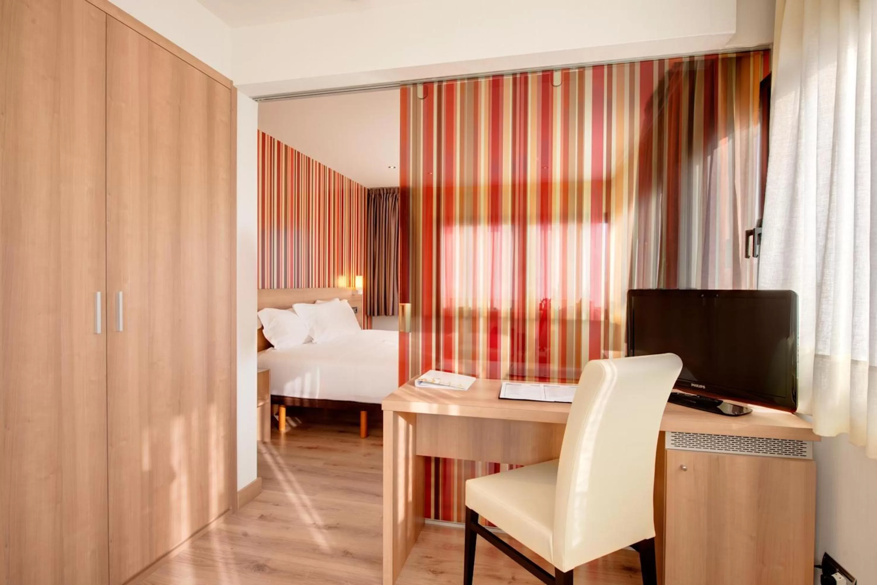 Seating area, Bed in Maisonnave