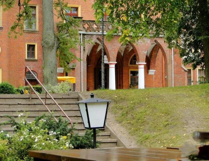 Facade/entrance in Hotel Zamek Karnity
