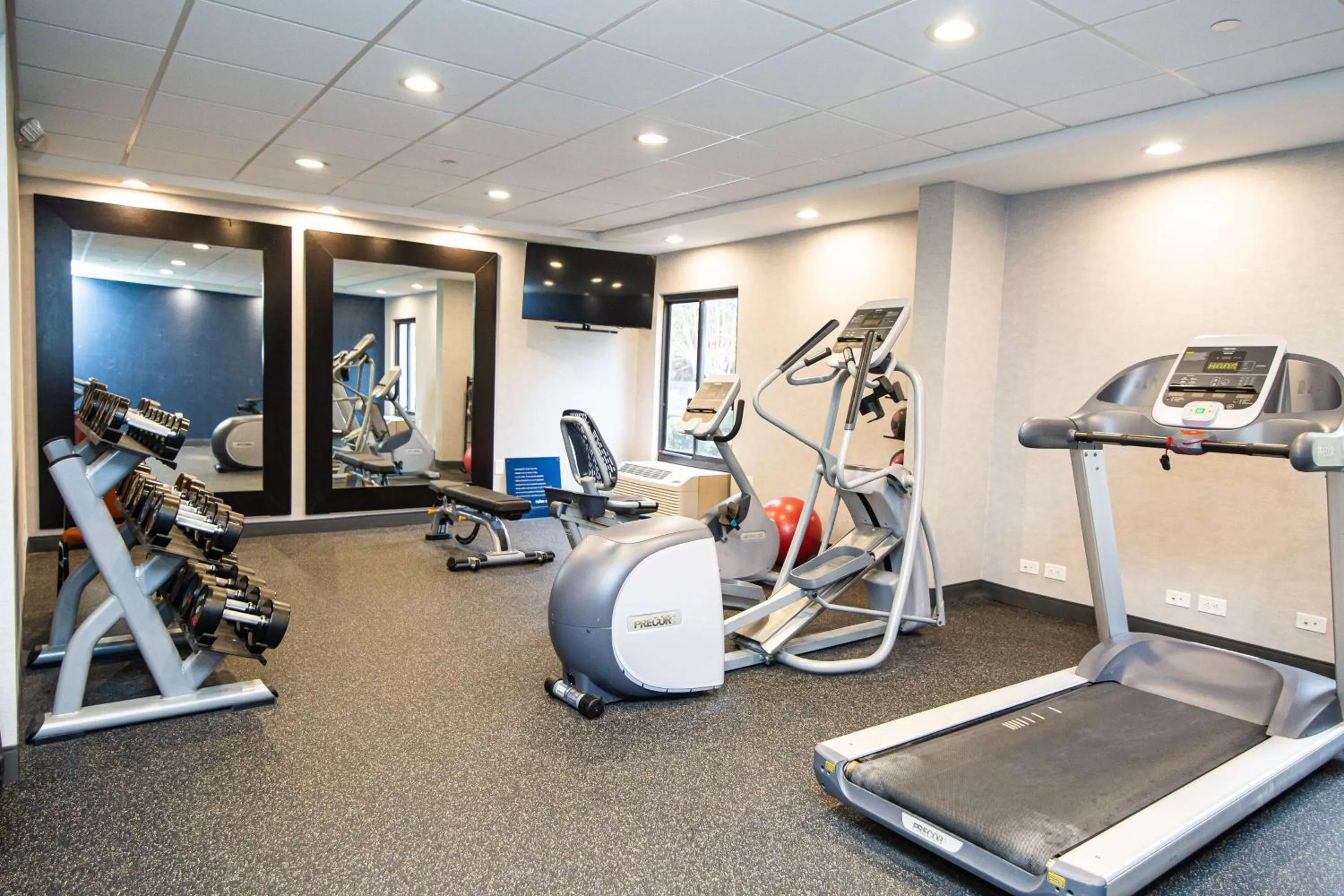 Fitness centre/facilities in Hampton Inn Atlanta/Peachtree City