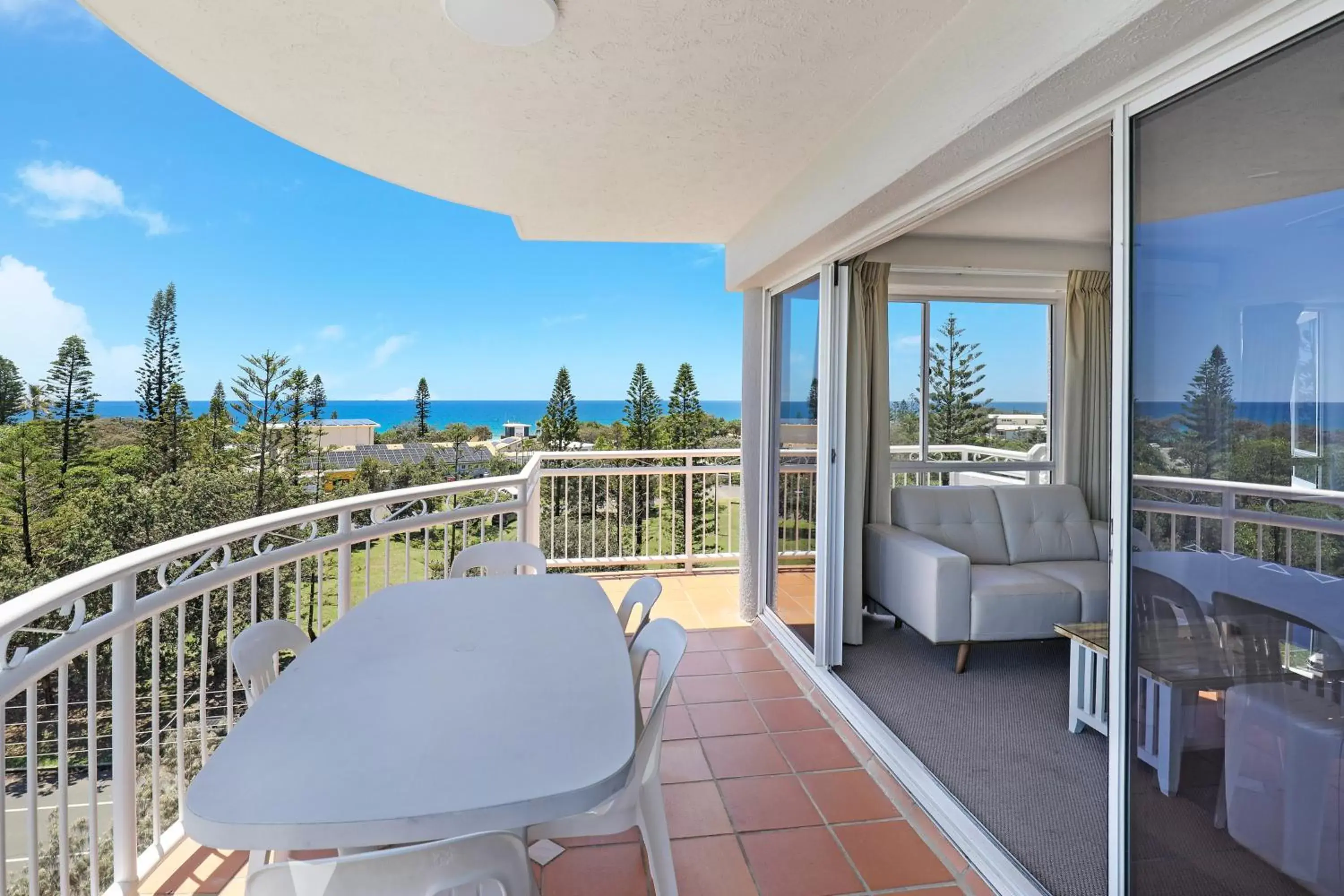 Balcony/Terrace in Beachside Resort Kawana Waters