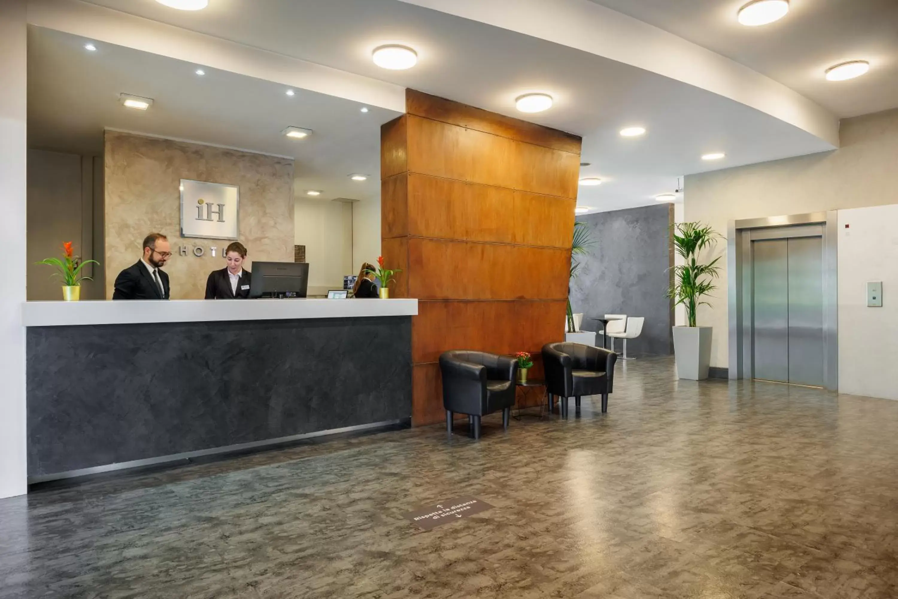 Lobby or reception, Lobby/Reception in iH Hotels Milano Lorenteggio
