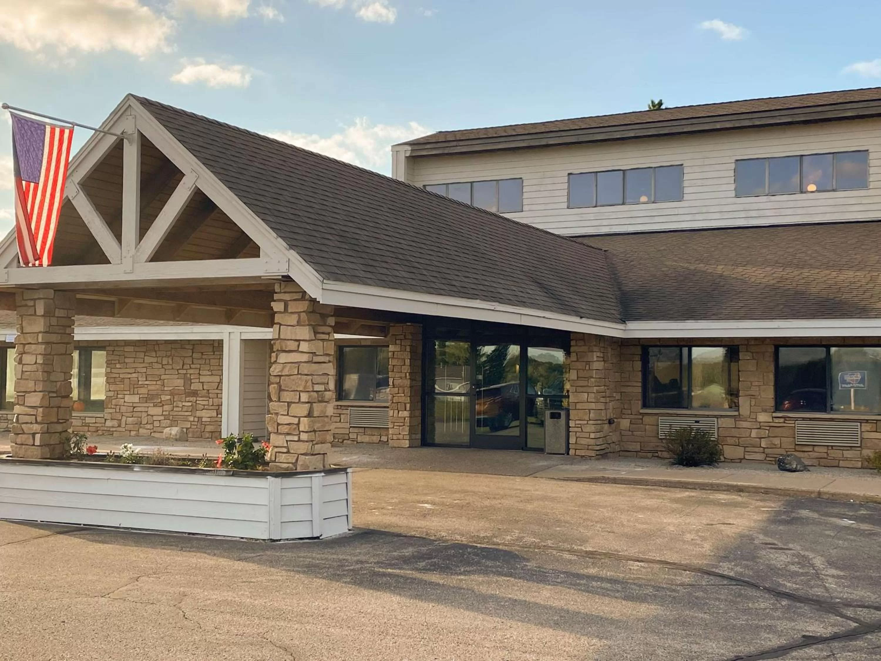 Property building in Motel 6 Norway MI