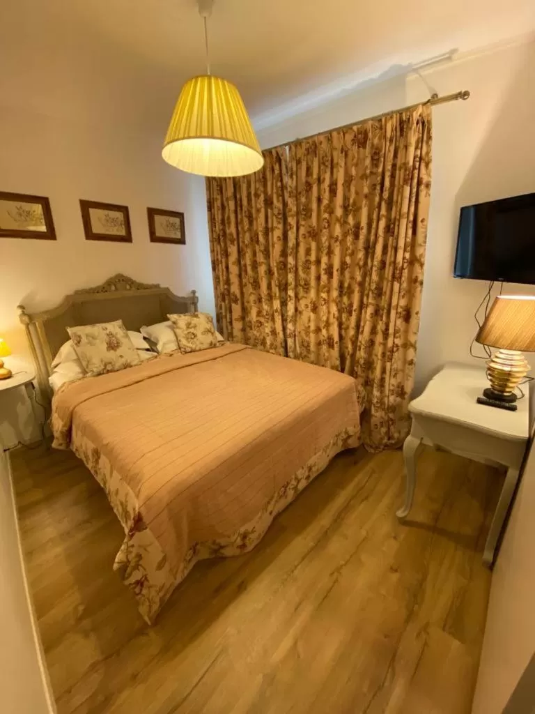 Grand Boutique Hotel