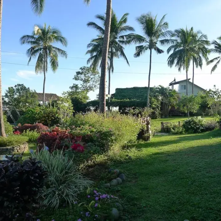 Garden in The Duyan House at Sinagtala Resort