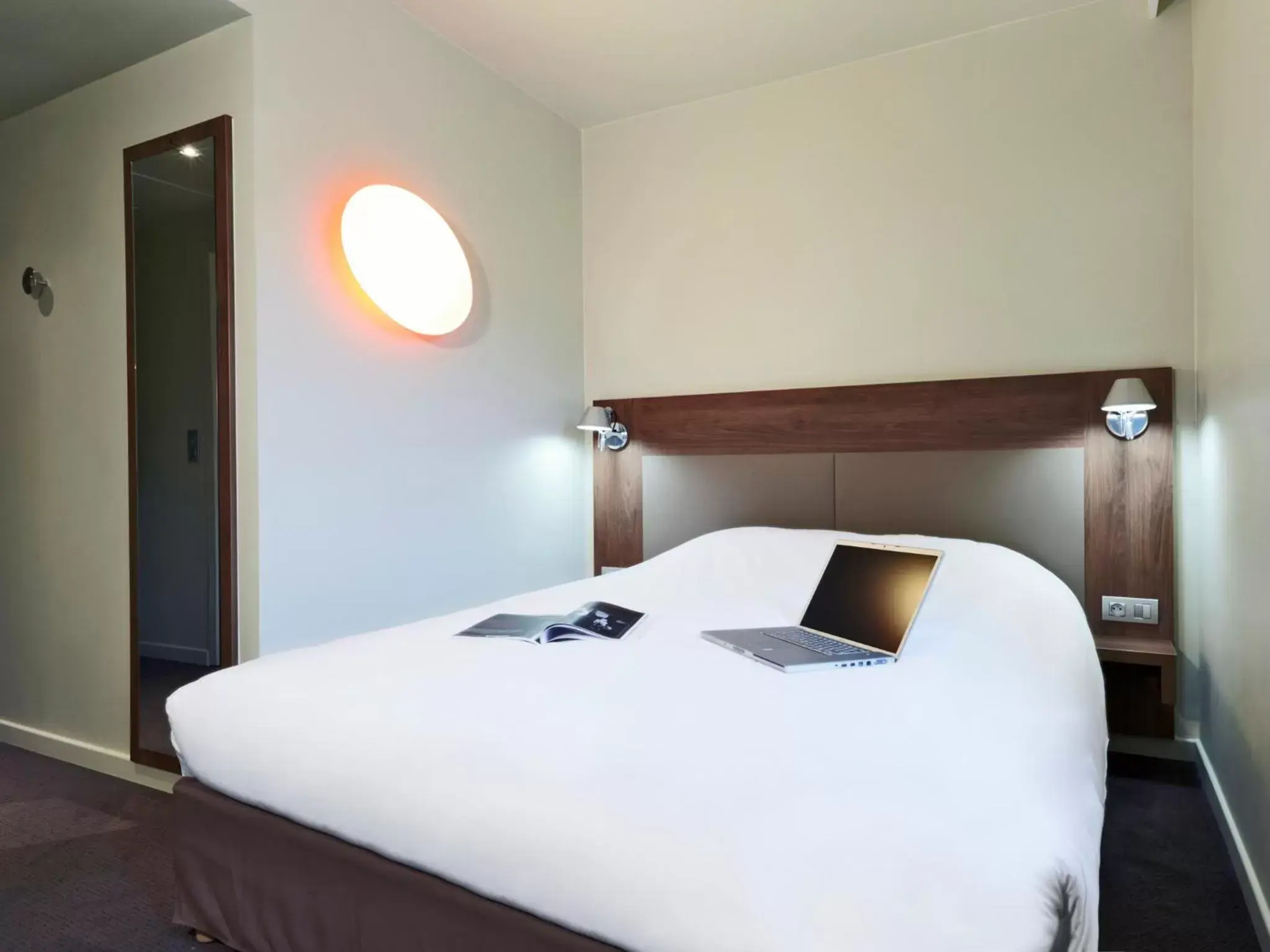 Bed in Campanile Nancy Centre - Gare Bed in Campanile Nancy Centre - Gare