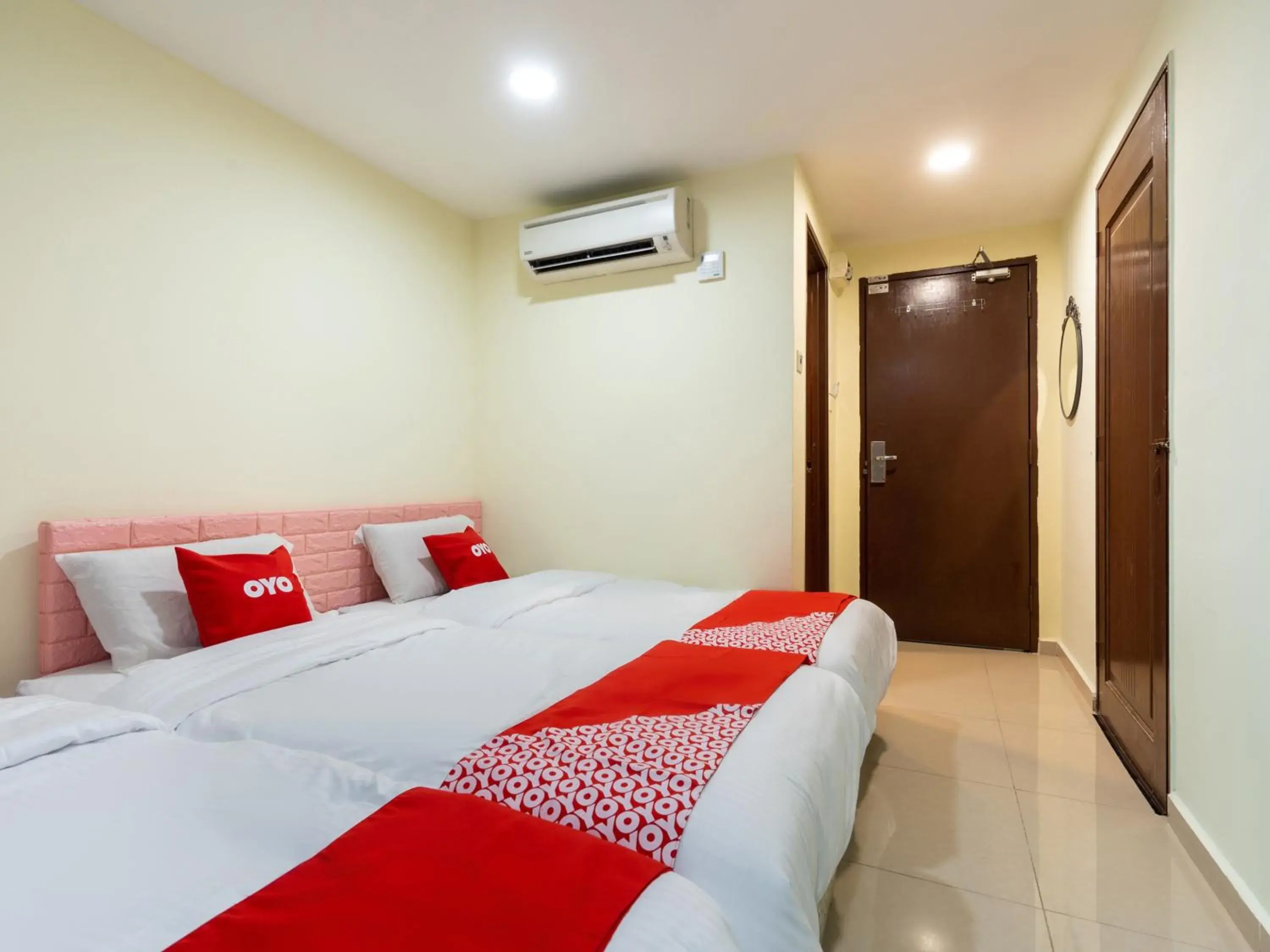 Family Suite in OYO 89717 Budget Star Hotel Family Suite in OYO 89717 Budget Star Hotel