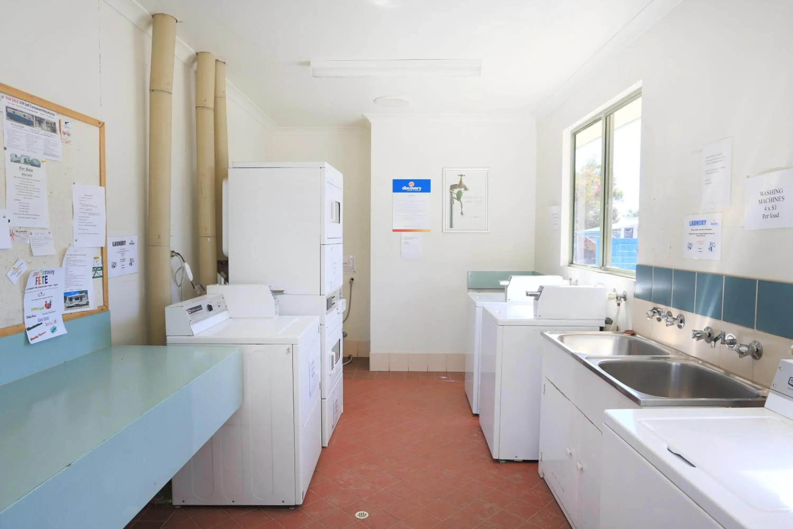 Area and facilities, Kitchen/Kitchenette in Discovery Parks - Kalgoorlie Goldfields