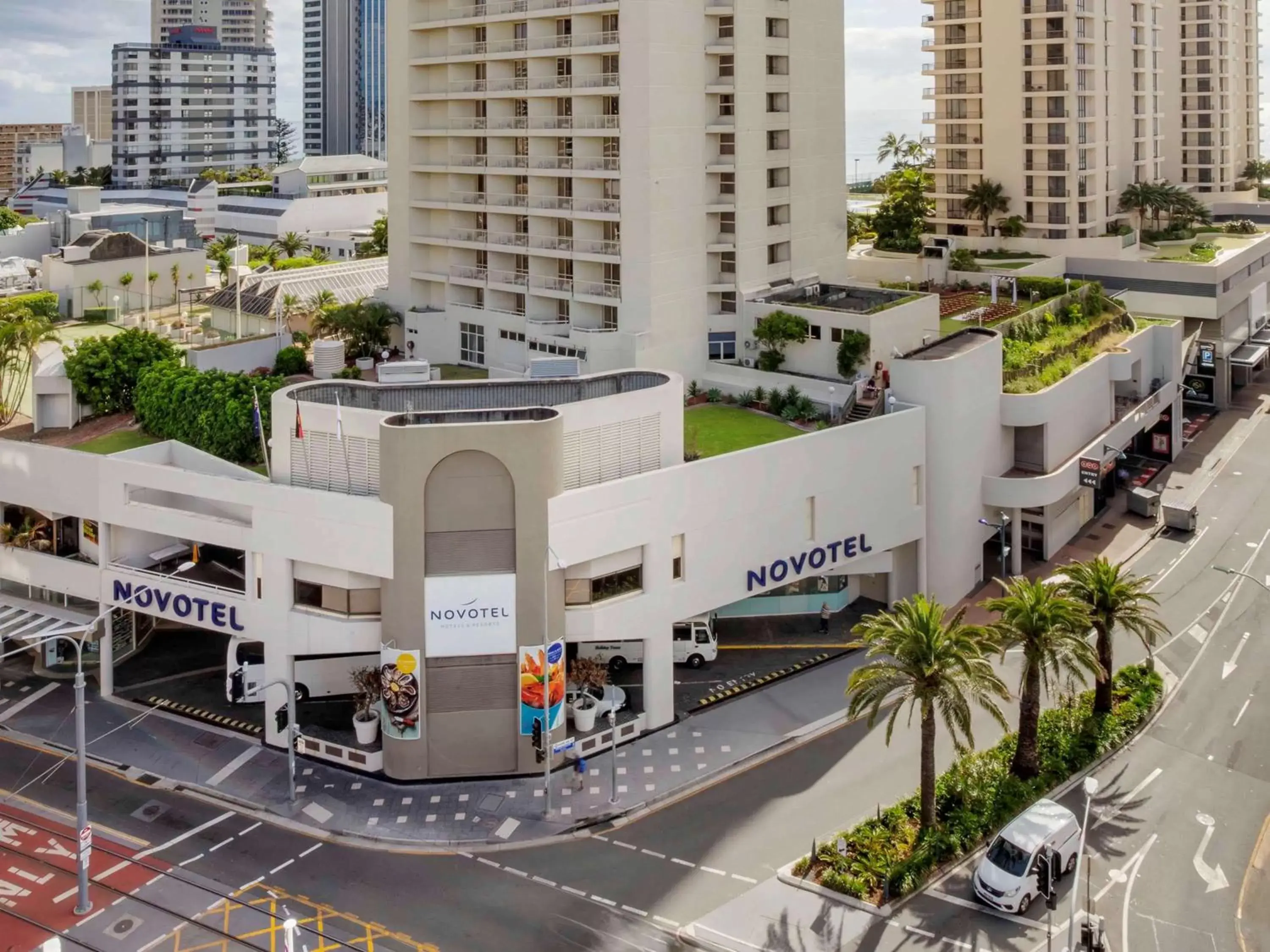 Property building in Novotel Surfers Paradise