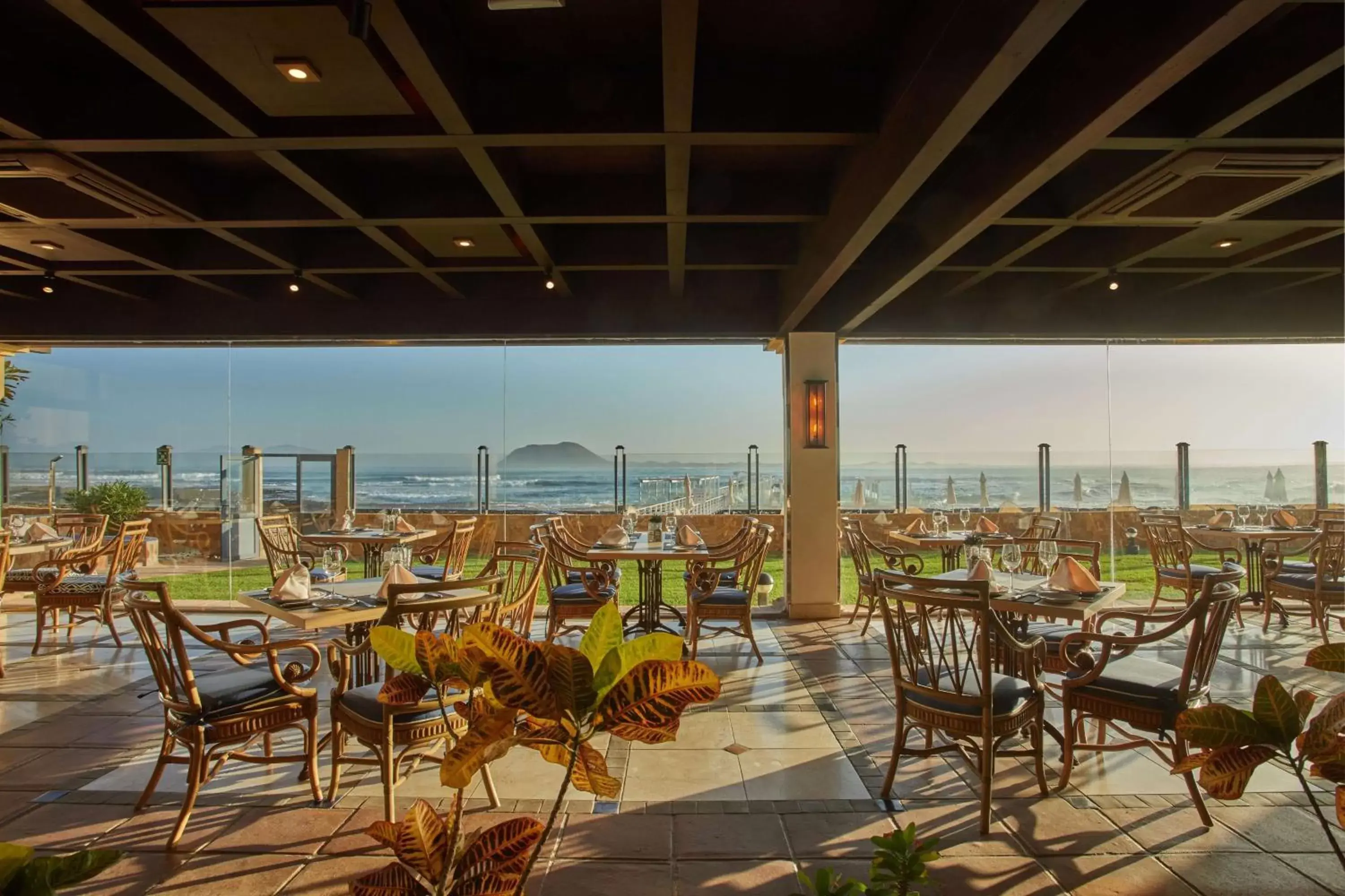 Restaurant/Places to Eat in Secrets Bahía Real Resort & Spa Adults only