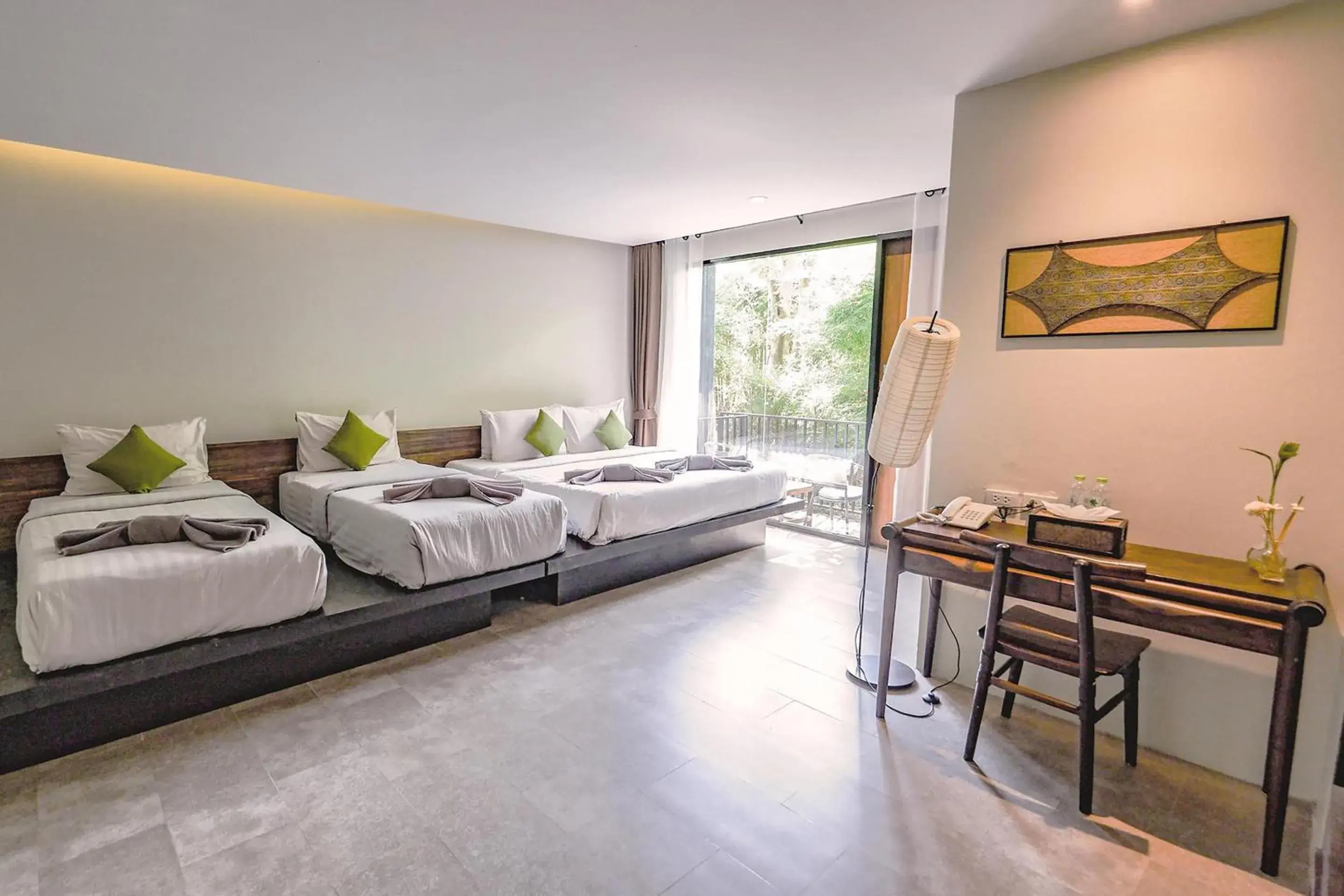 Bed in SriLanta Resort and Spa