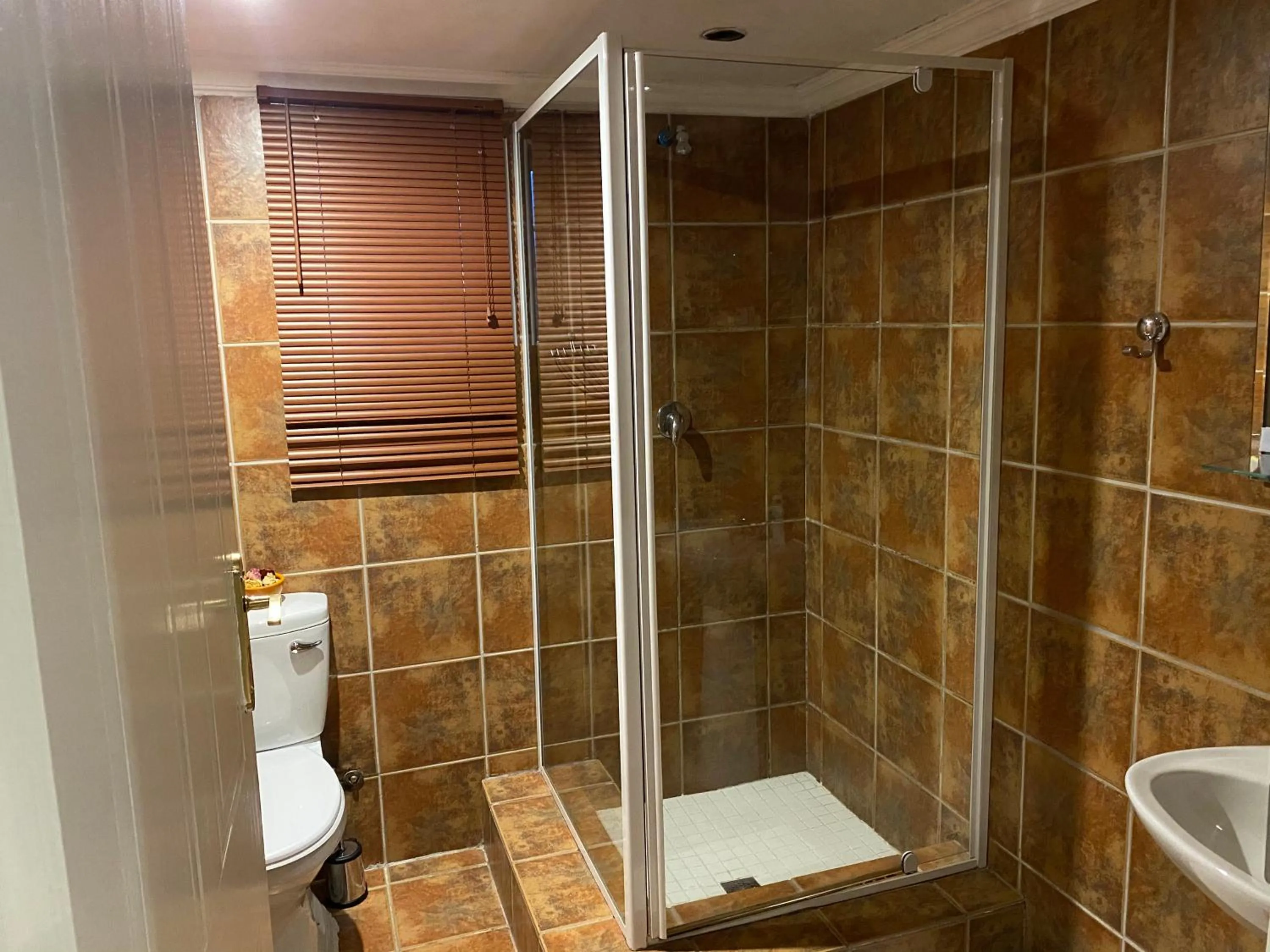 Shower in Marion Lodge