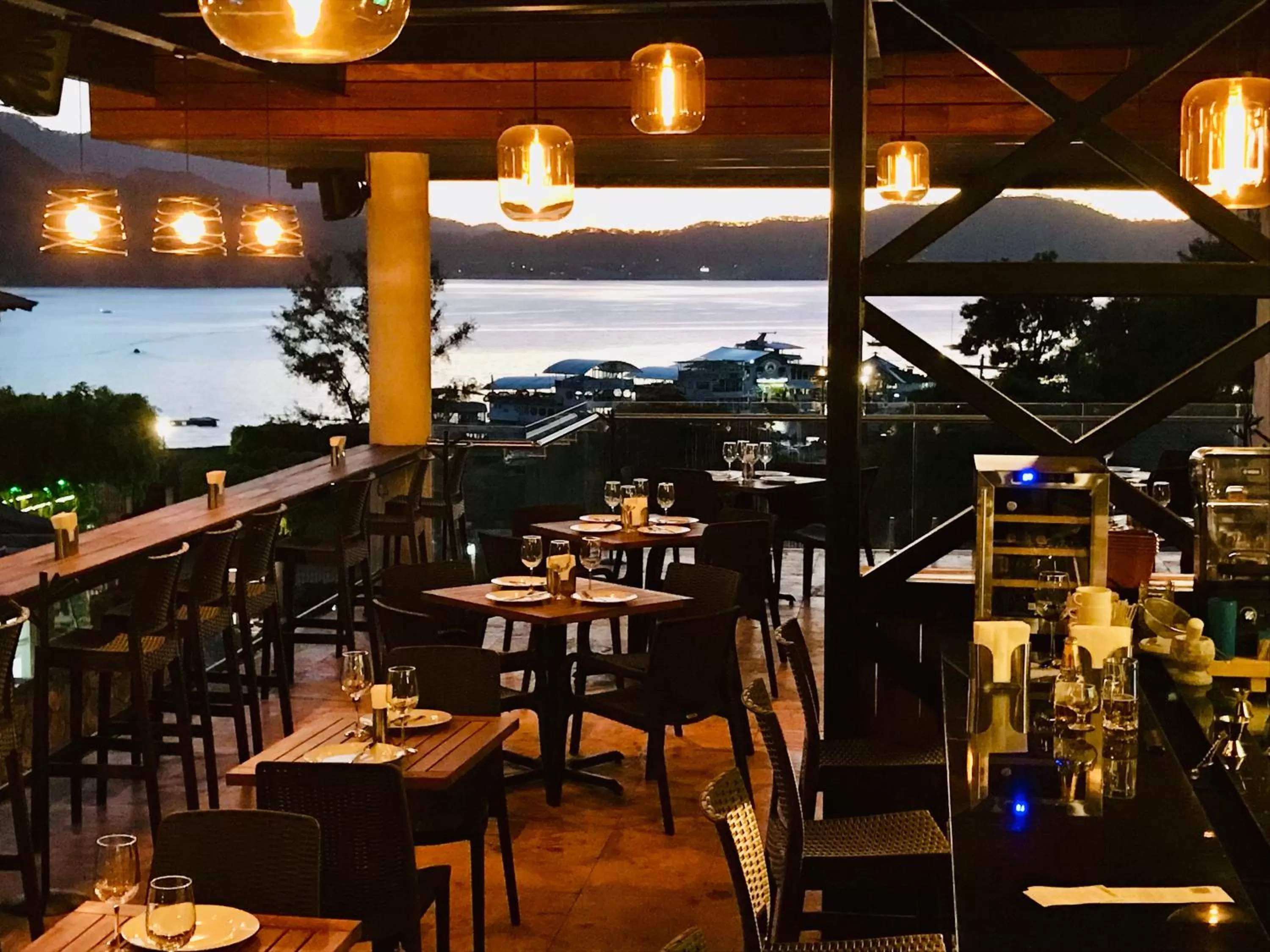 Lounge or bar in Hotel puesta del sol