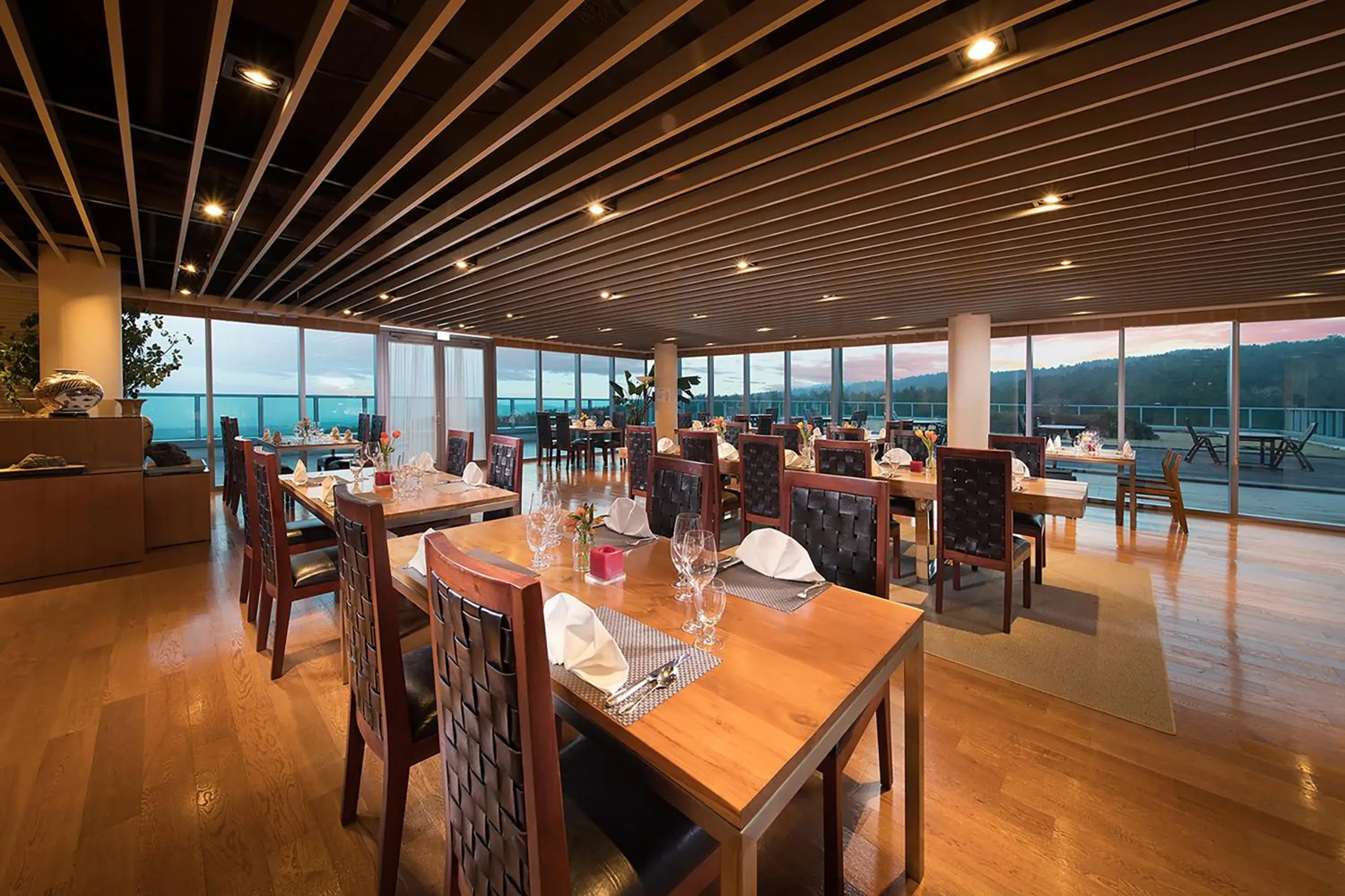 Restaurant/Places to Eat in We Hotel Jeju