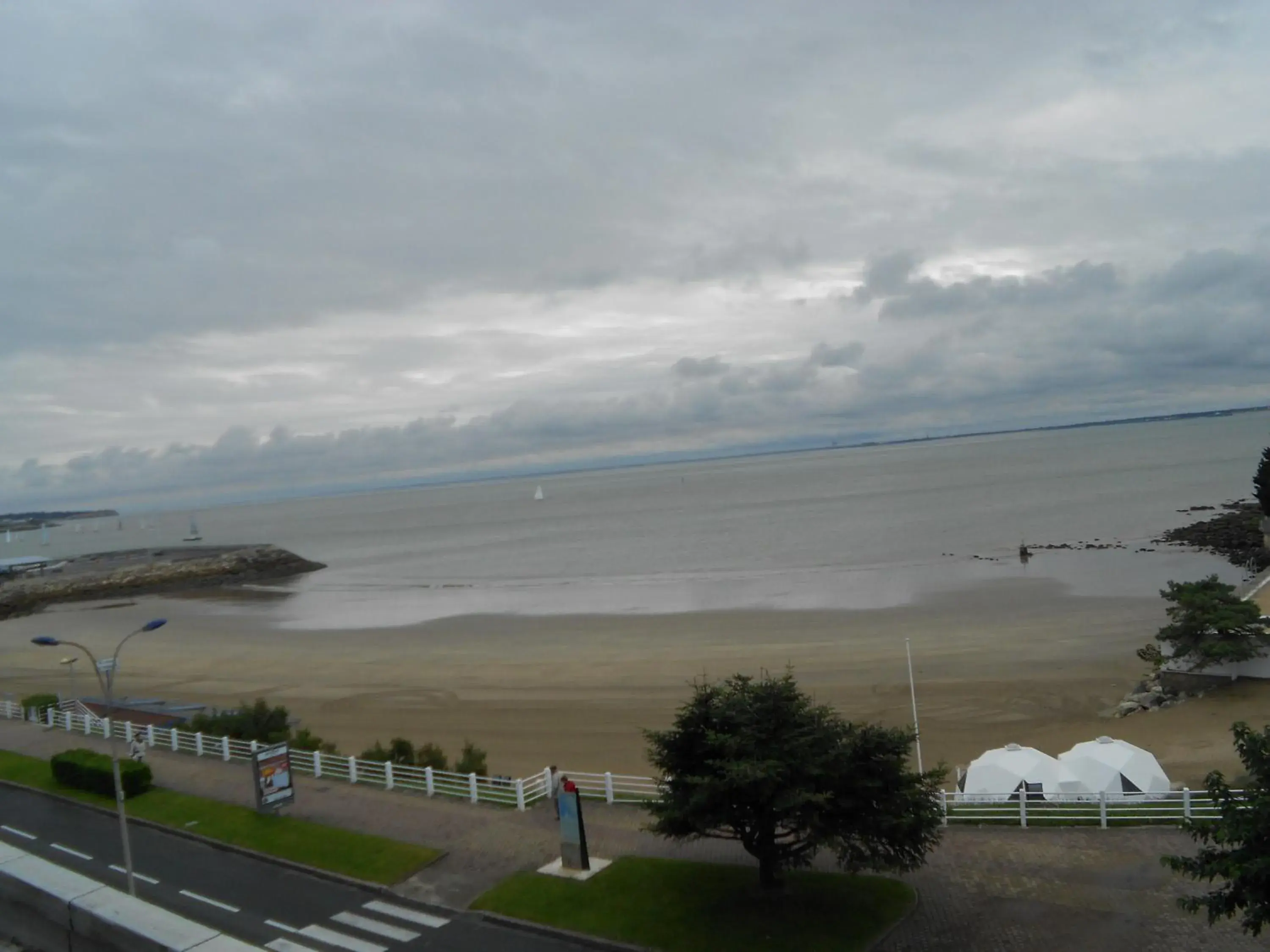 View (from property/room), Sea View in Hôtel Beau Rivage