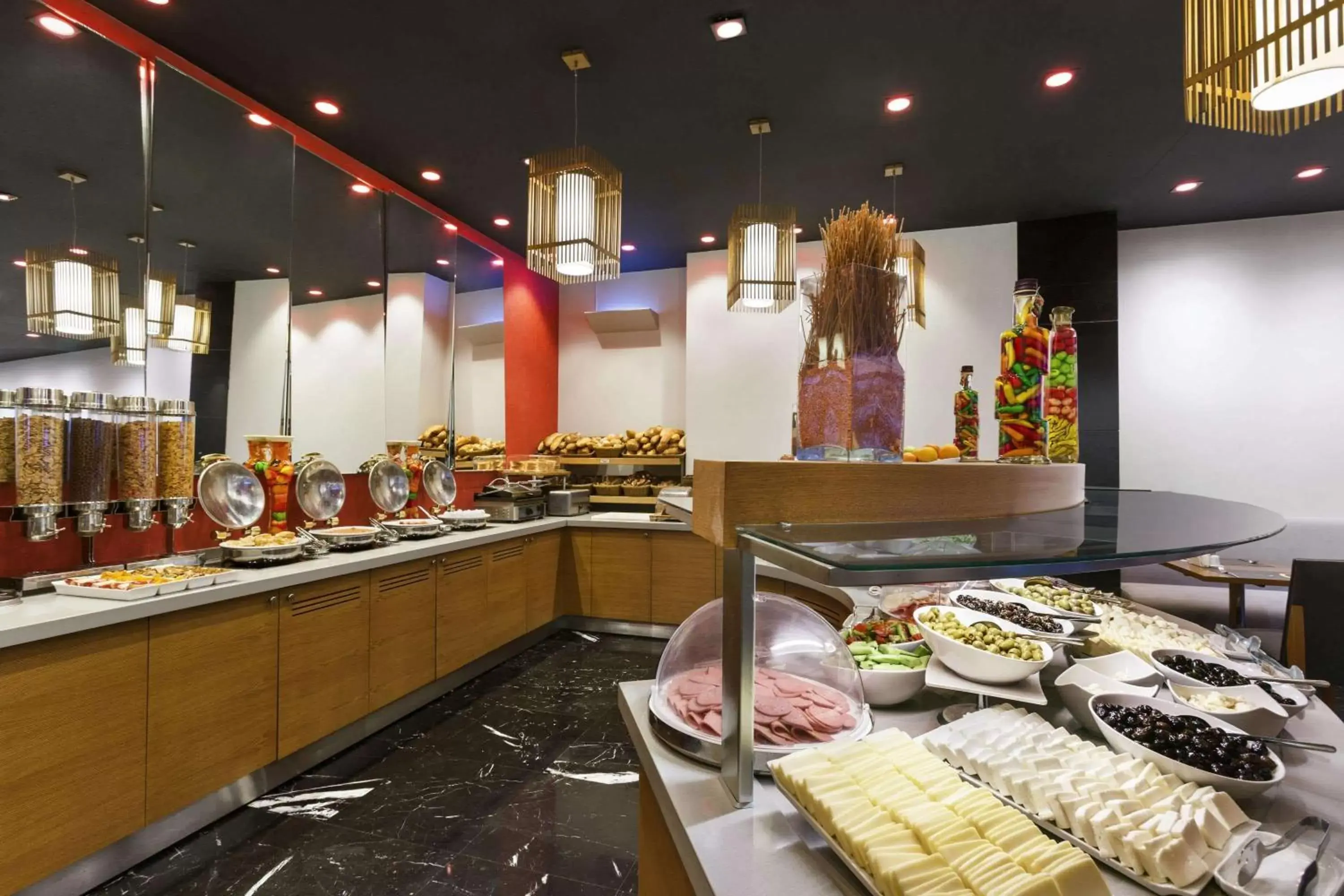 Restaurant/places to eat in Ramada Encore by Wyndham Izmir Restaurant/places to eat in Ramada Encore by Wyndham Izmir