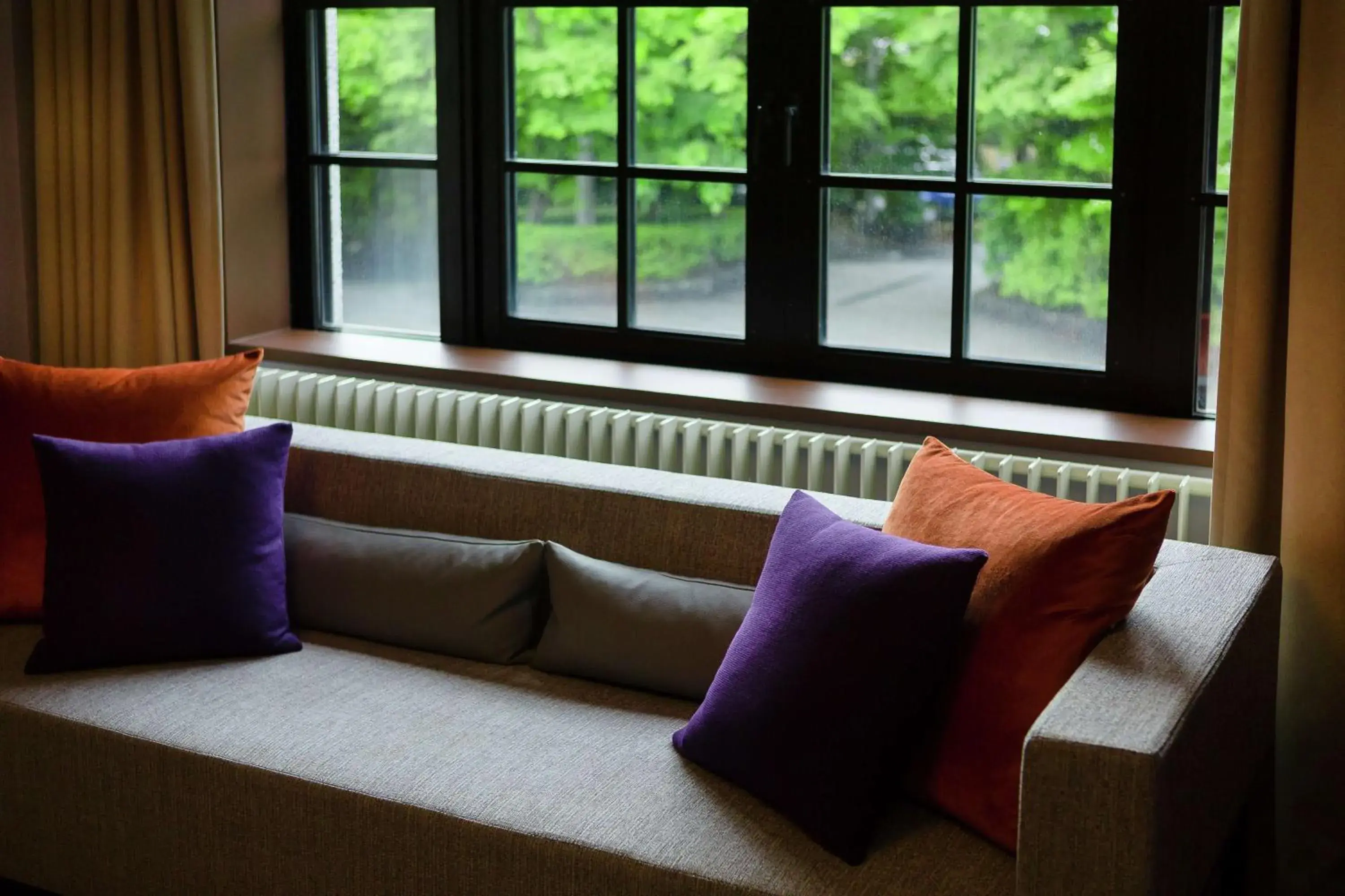 Living room, Seating Area in Kyukaruizawa Kikyo, Curio Collection by Hilton