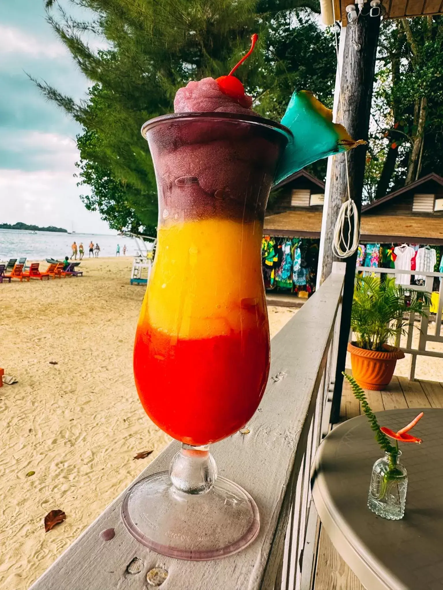 Food and drinks in THE BOARDWALK VILLAGE