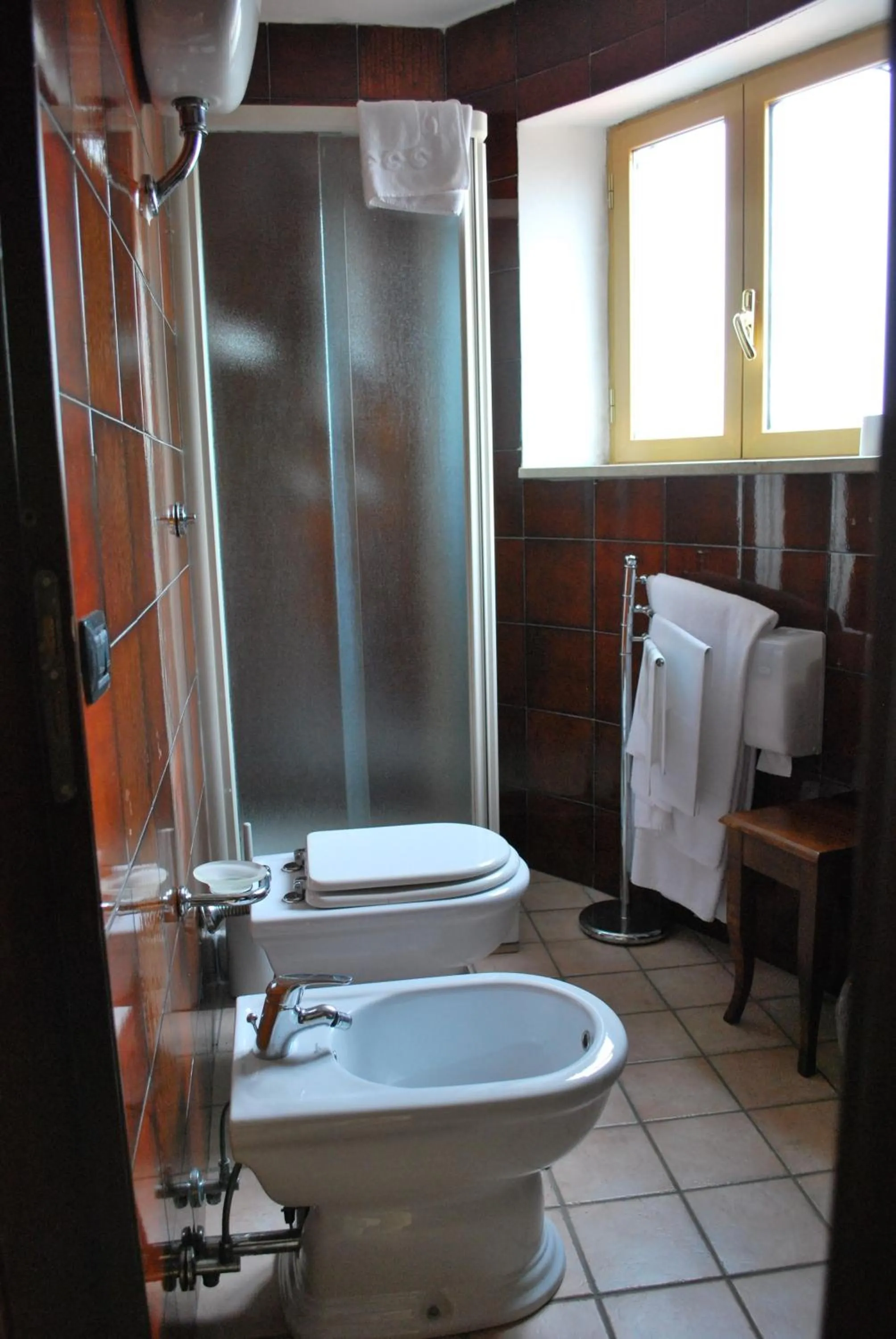 Shower in Hotel Tre Torri