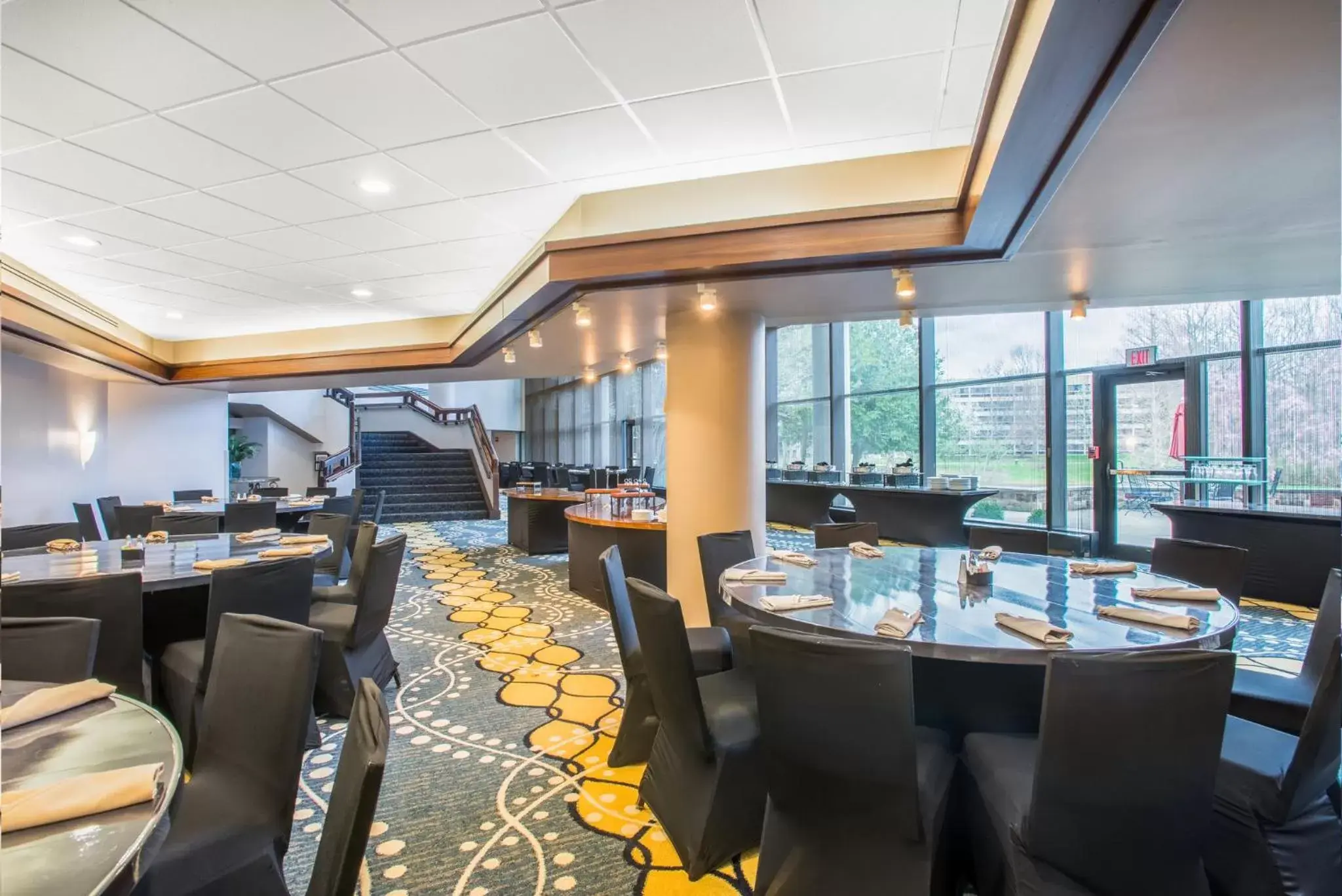 Meeting/conference room, Restaurant/Places to Eat in Crowne Plaza Princeton, an IHG Hotel