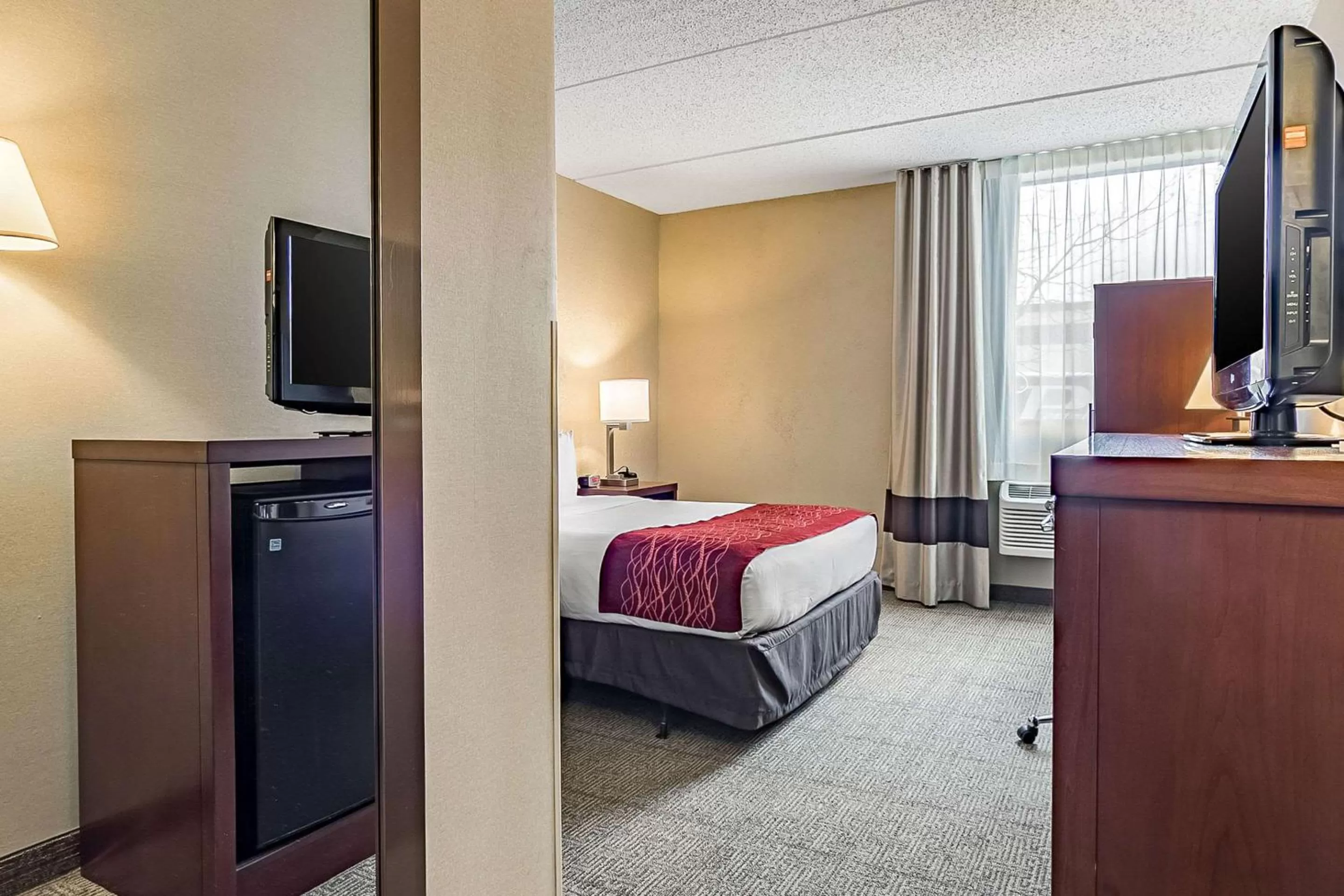 Photo of the whole room, Bed in Hotel Monona