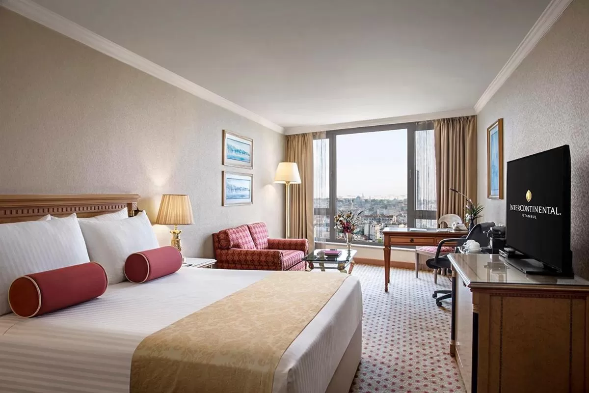 Premium King Room with City View in InterContinental Istanbul by IHG