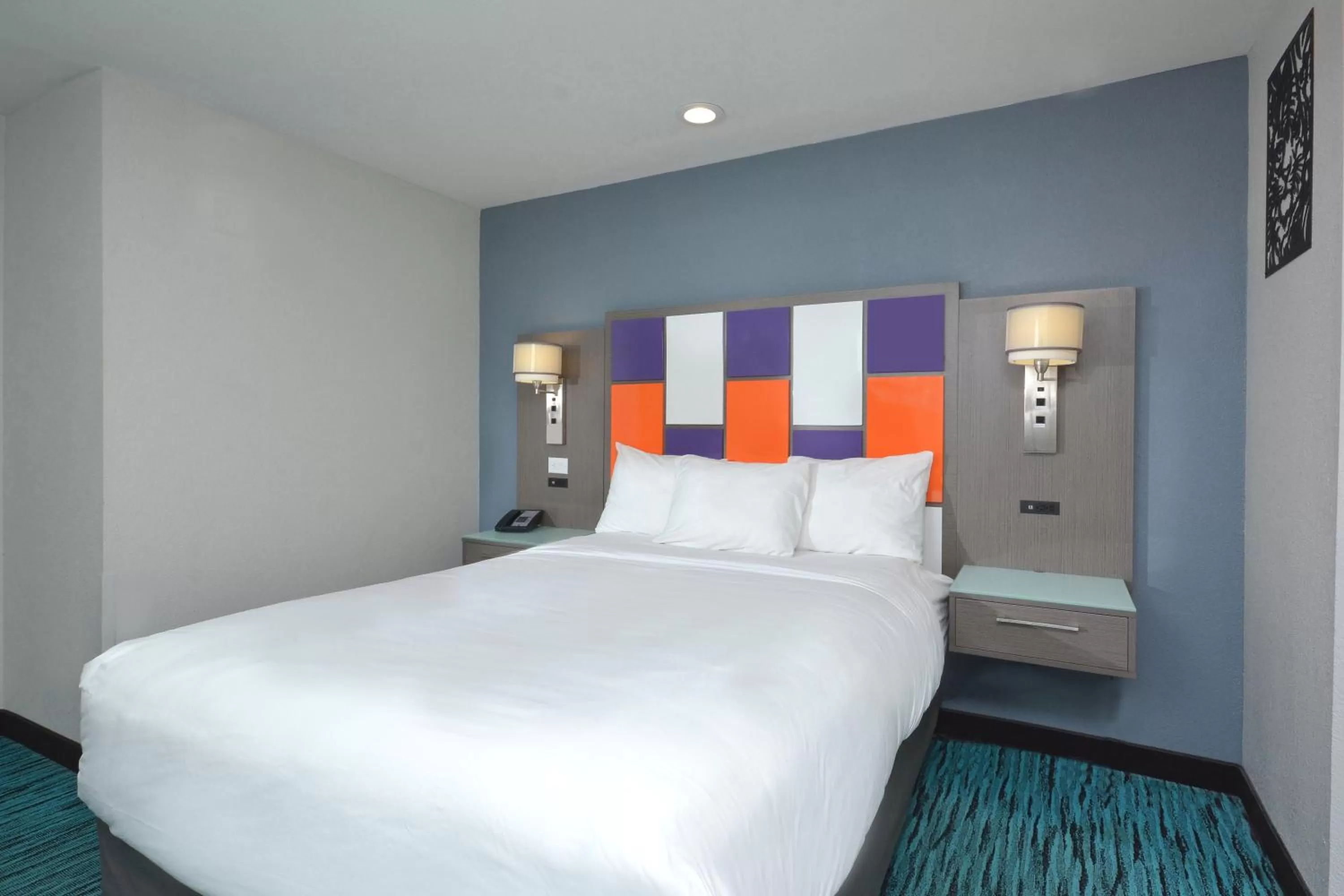 View (from property/room), Bed in Inn at Clemson