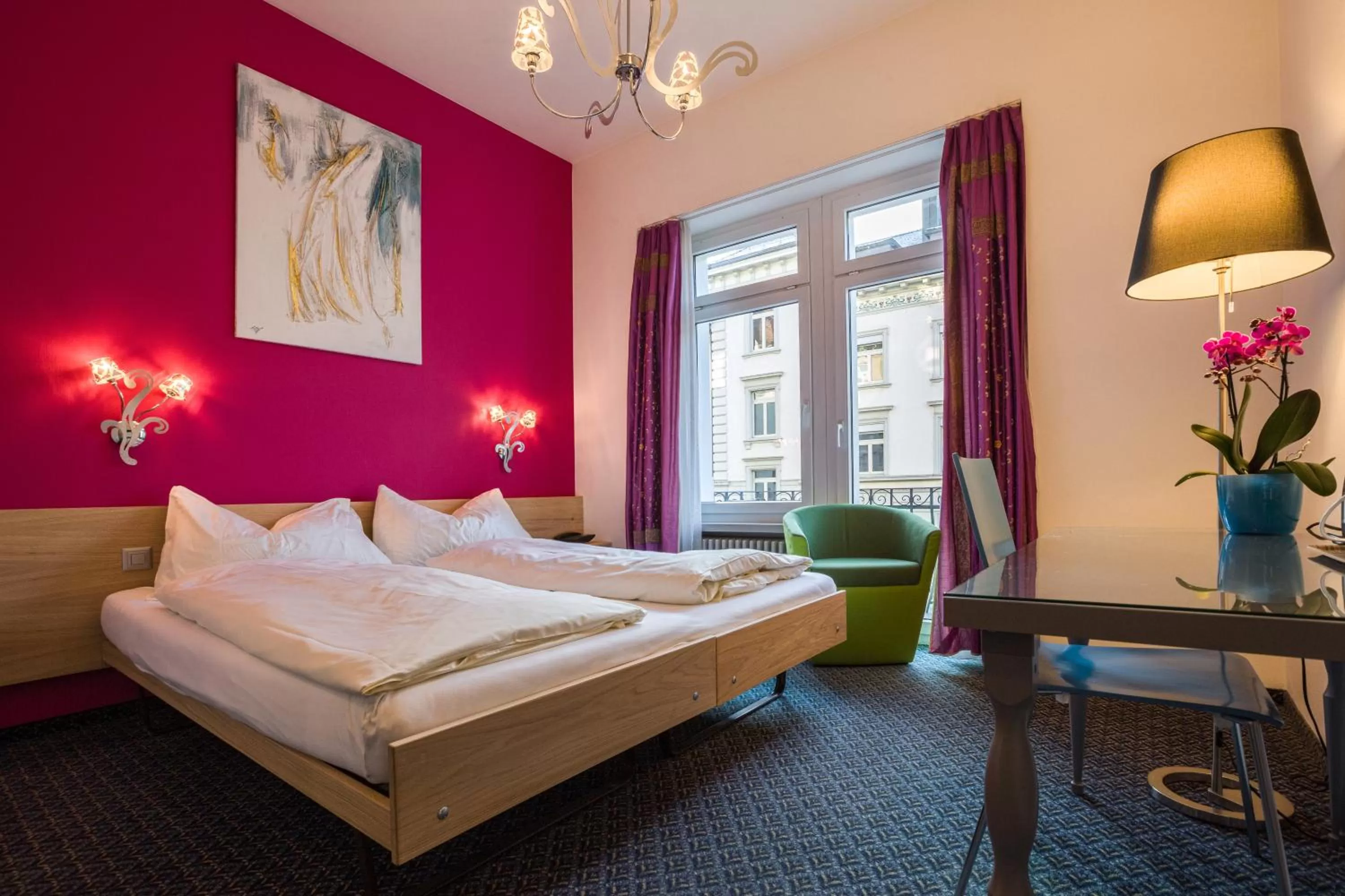 Photo of the whole room, Bed in Hotel Ambassador