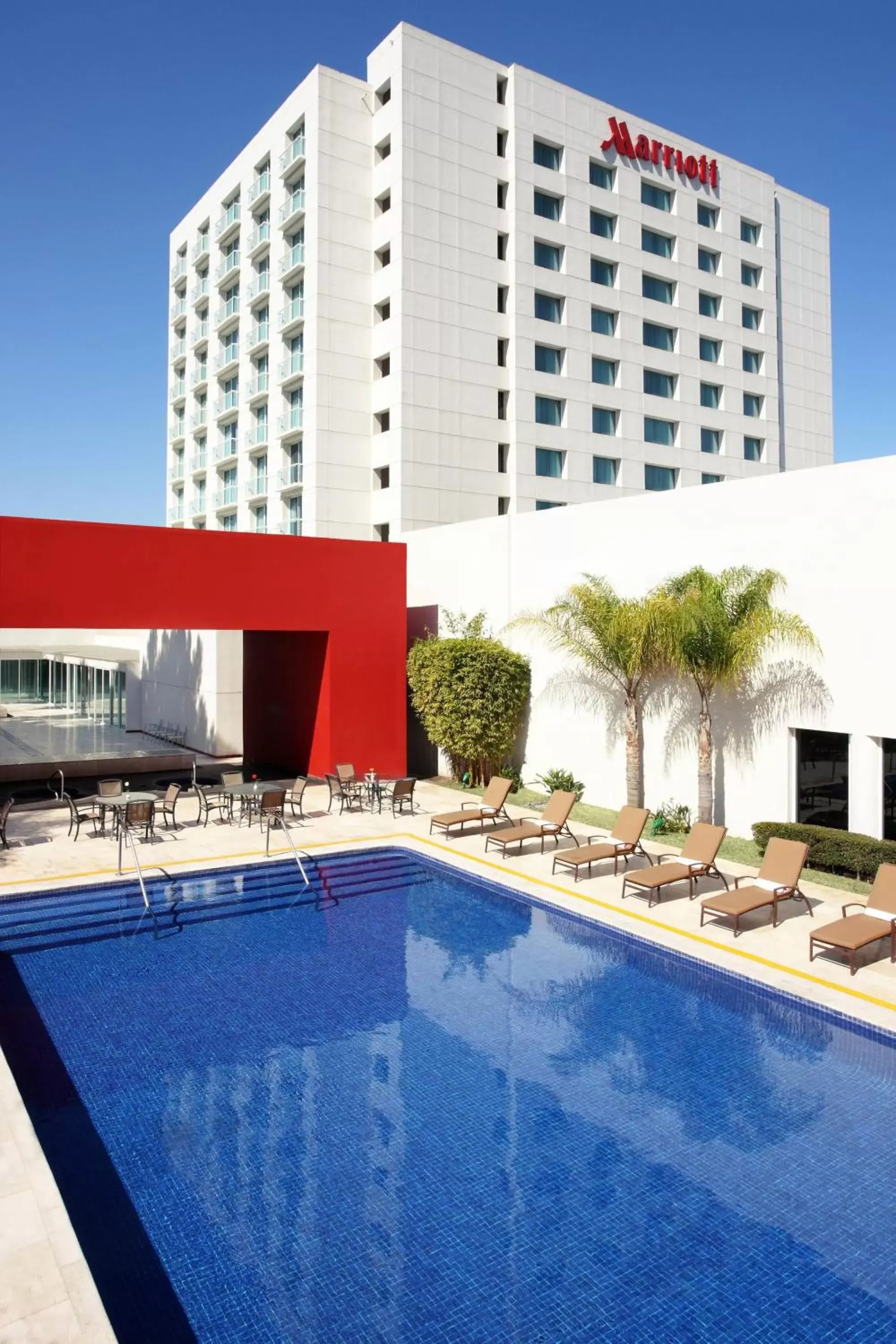 Swimming pool, Property Building in Marriott Tijuana Hotel
