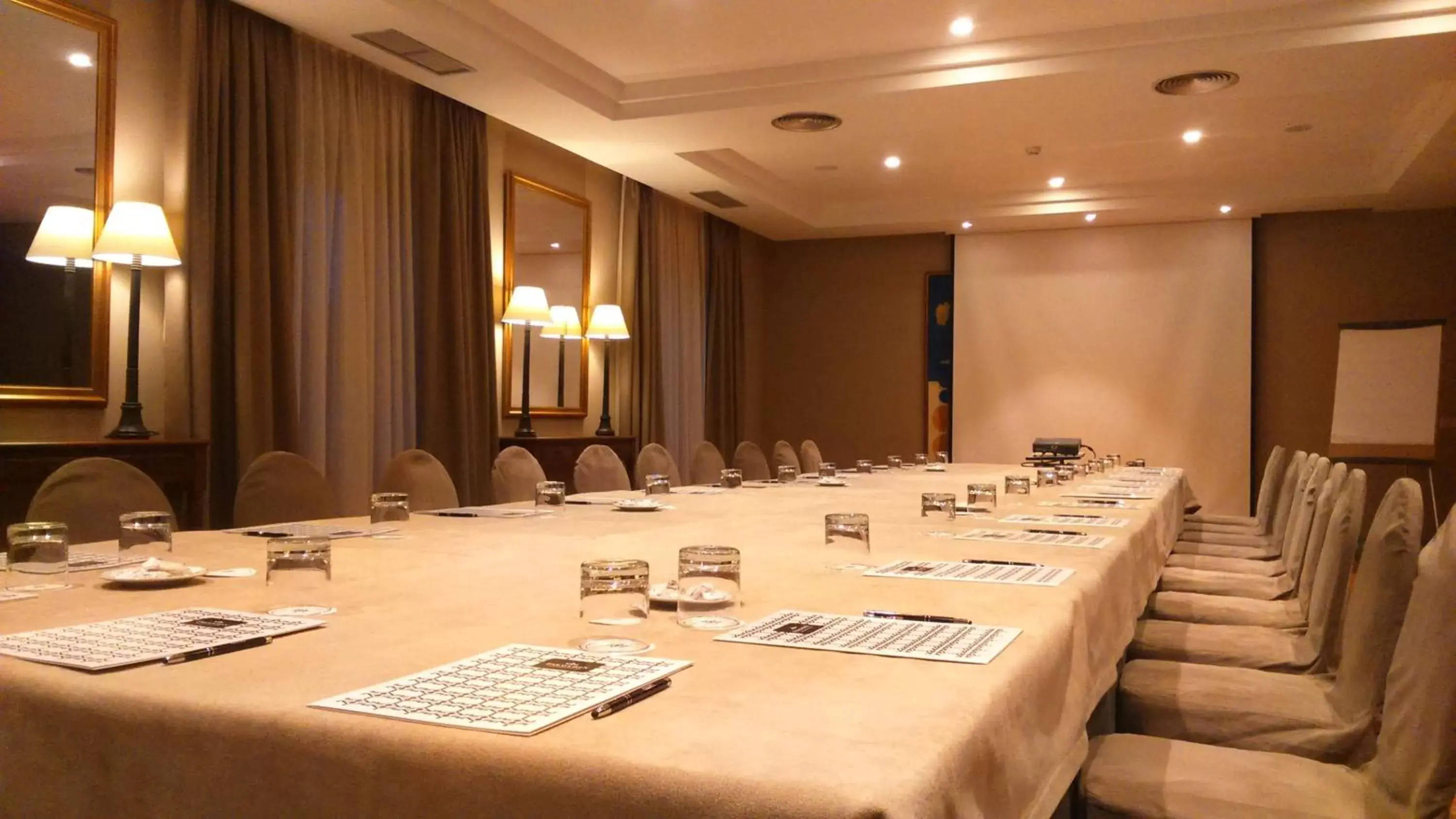 Meeting/conference room in Parador de Alcañiz