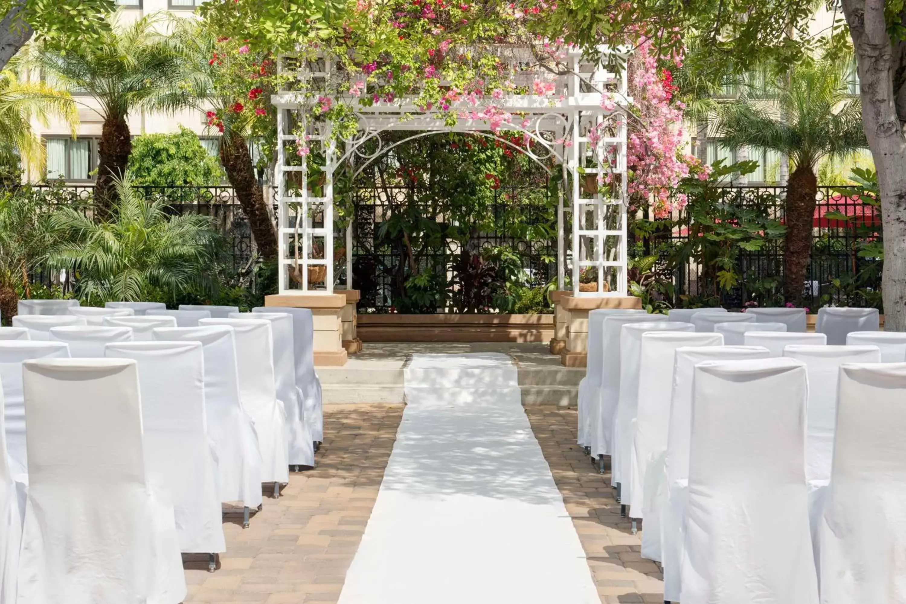 Garden, Banquet Facilities in Doubletree by Hilton Buena Park