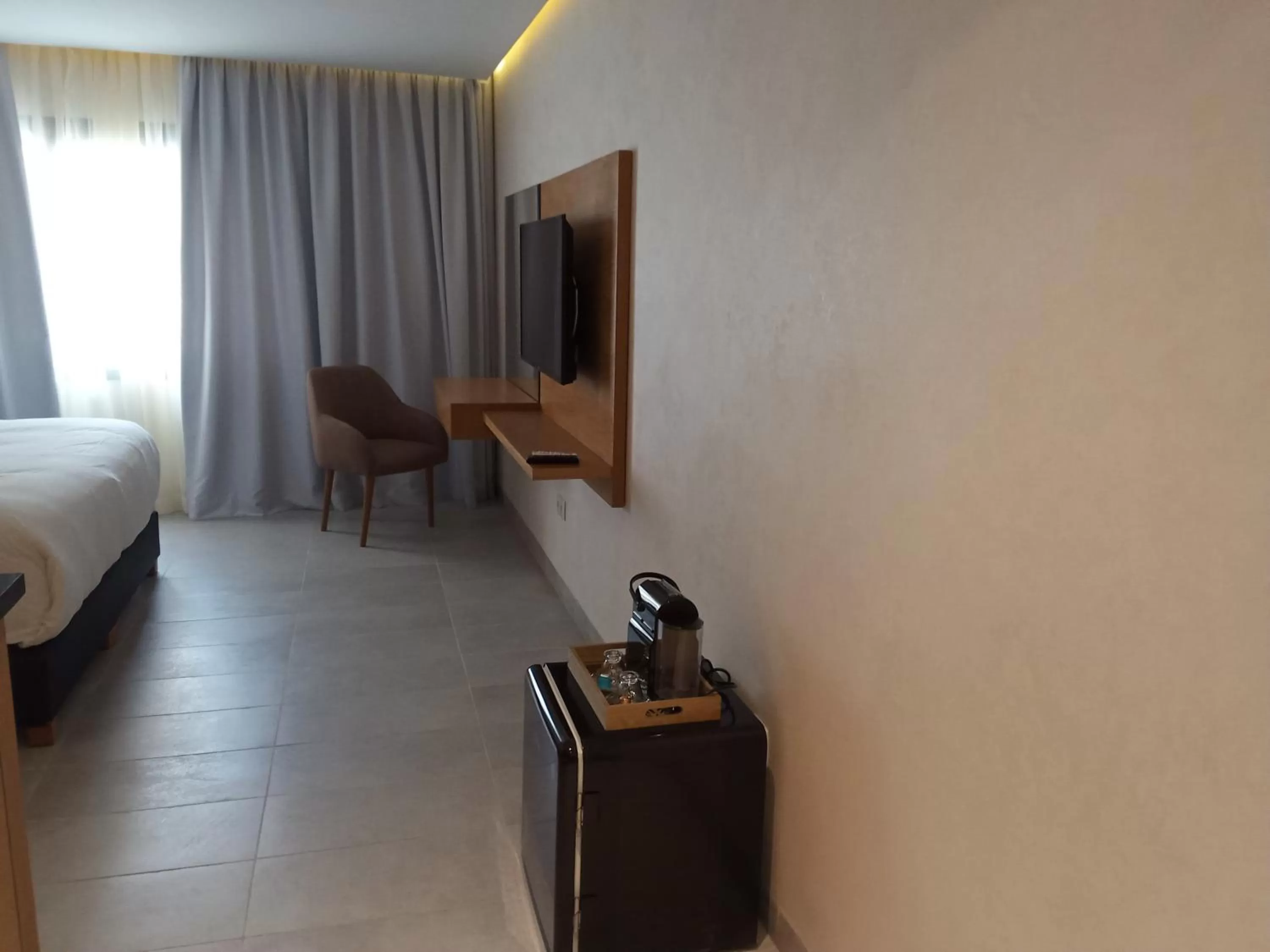 Coffee/tea facilities, TV/Entertainment Center in Maarif Home Casablanca