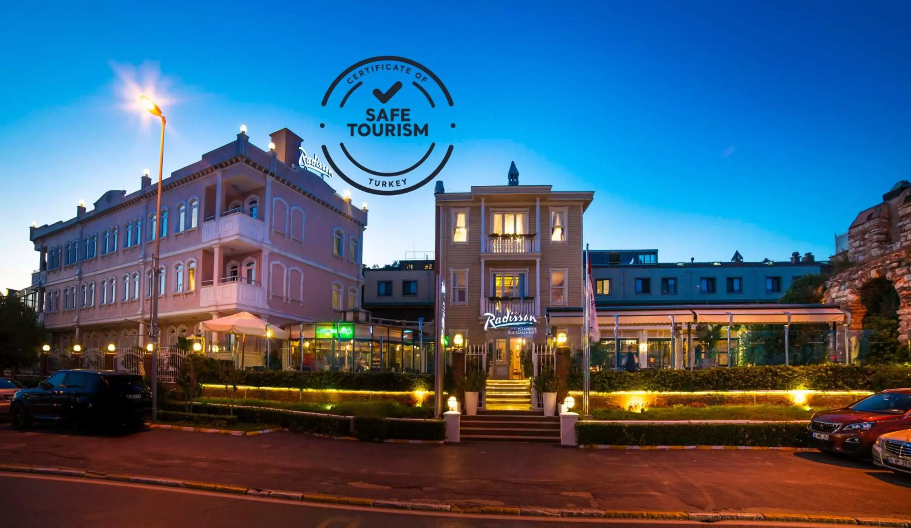 Property building in Radisson Hotel Istanbul Sultanahmet Property building in Radisson Hotel Istanbul Sultanahmet