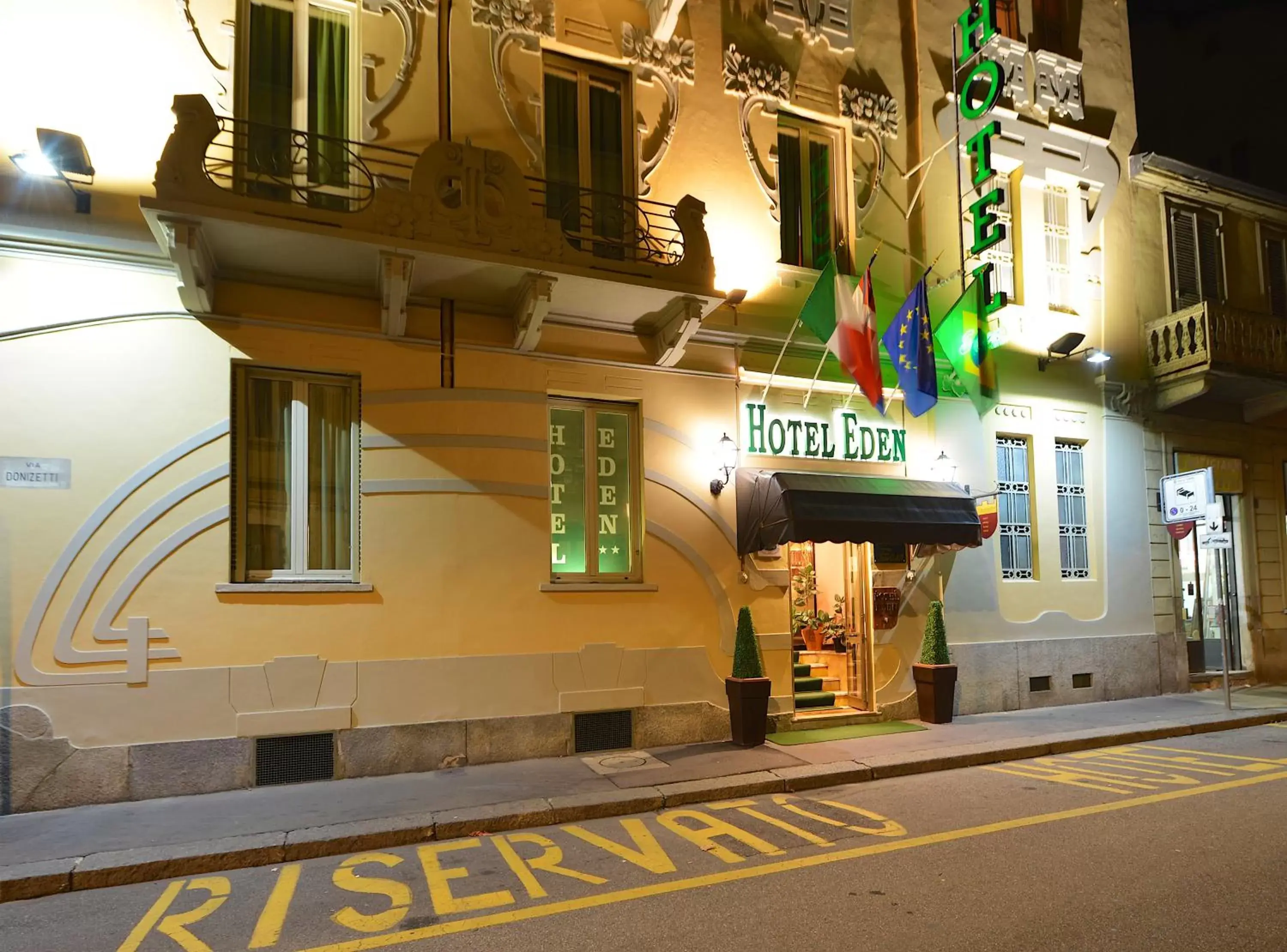 Facade/entrance, Property Building in Hotel Eden