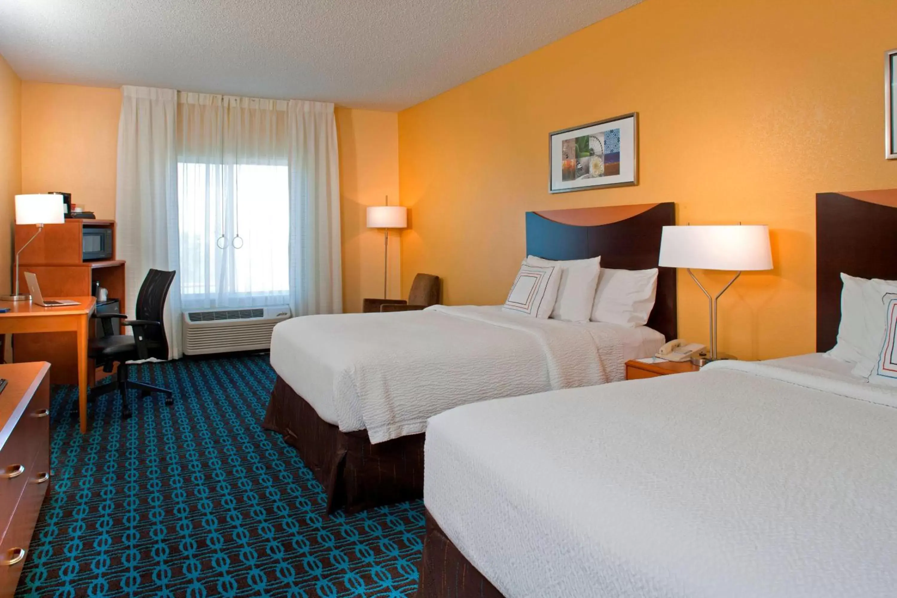 Photo of the whole room, Bed in Fairfield Inn & Suites by Marriott Denver Tech Center/ South