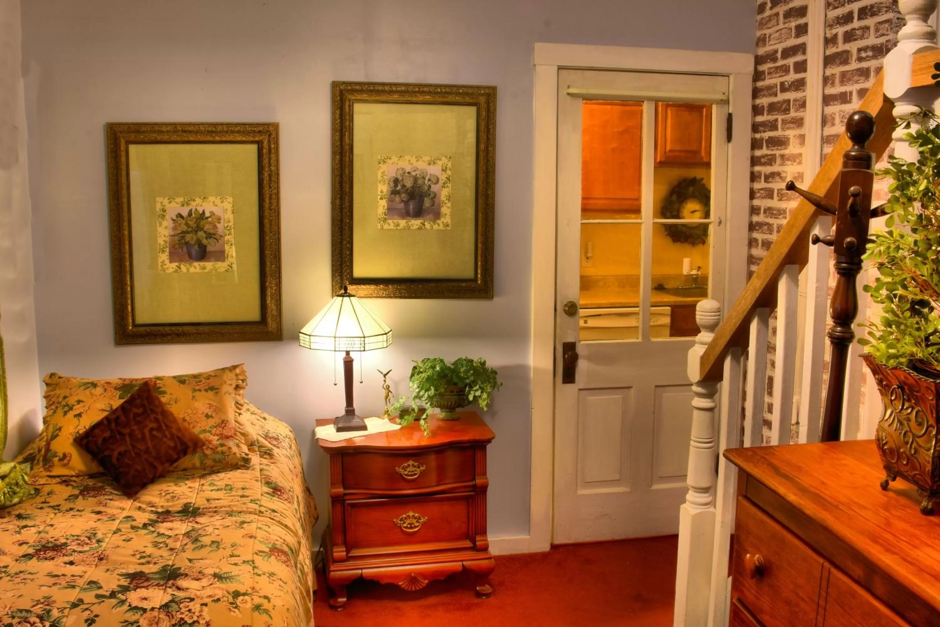 Decorative detail, Seating Area in Bard's Inn