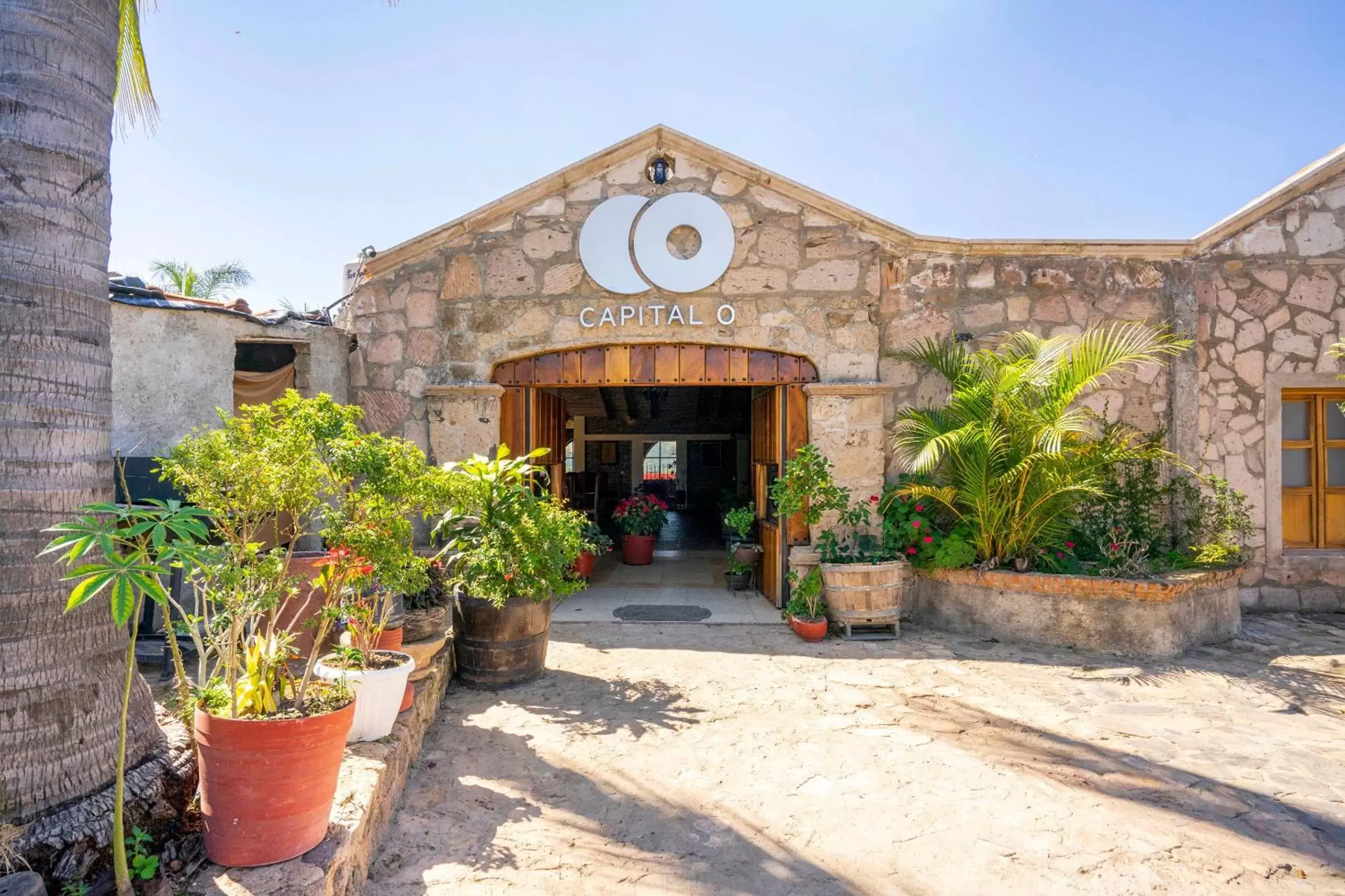 Facade/entrance, Property Building in Capital O Hotel Posada Terraza, Tequila Jalisco