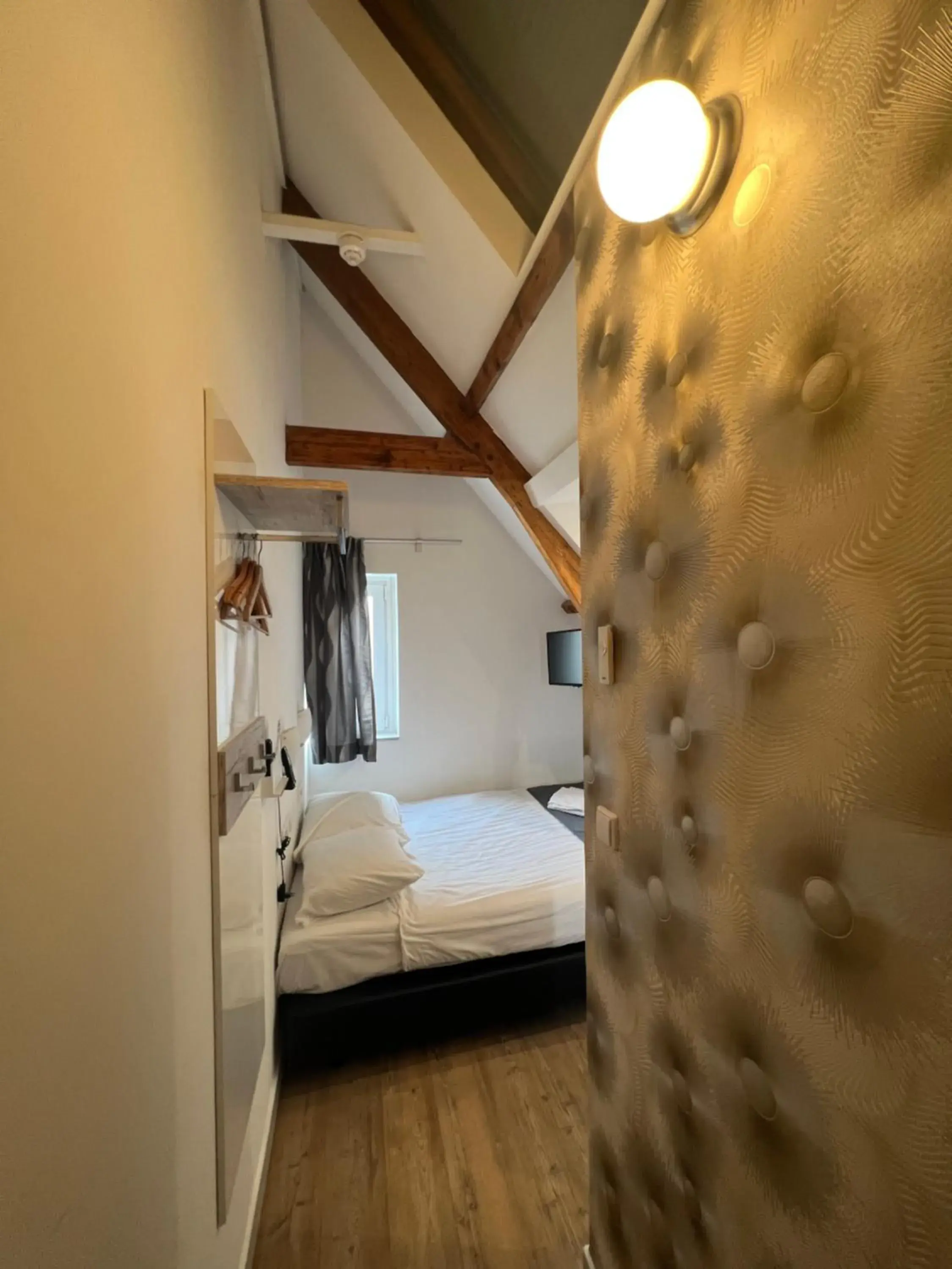 Bed in MAX Hotel Amsterdam Bed in MAX Hotel Amsterdam