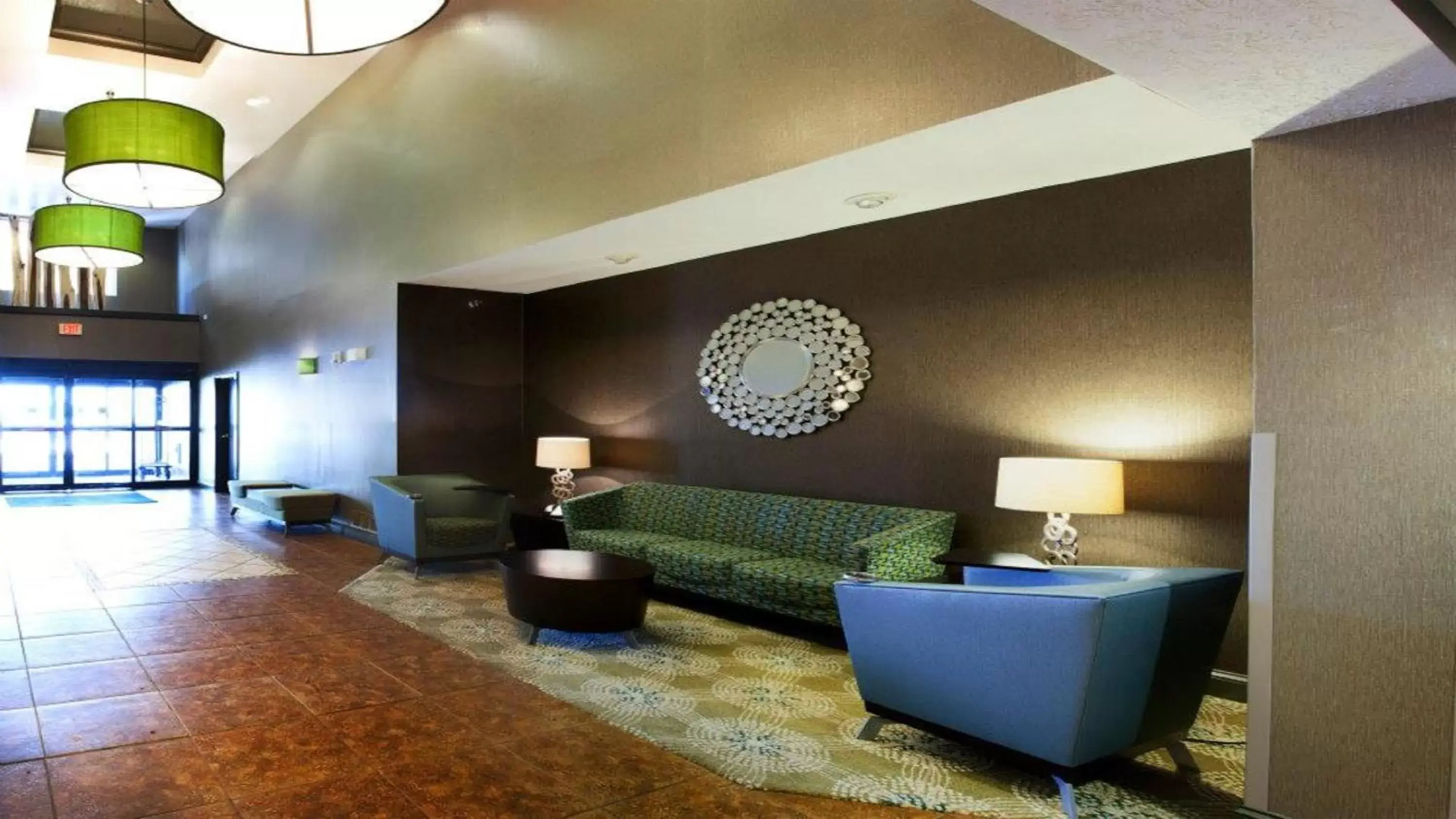 Property building, Lobby/Reception in Holiday Inn Express Hotel & Suites Sioux Falls-Brandon, an IHG Hotel
