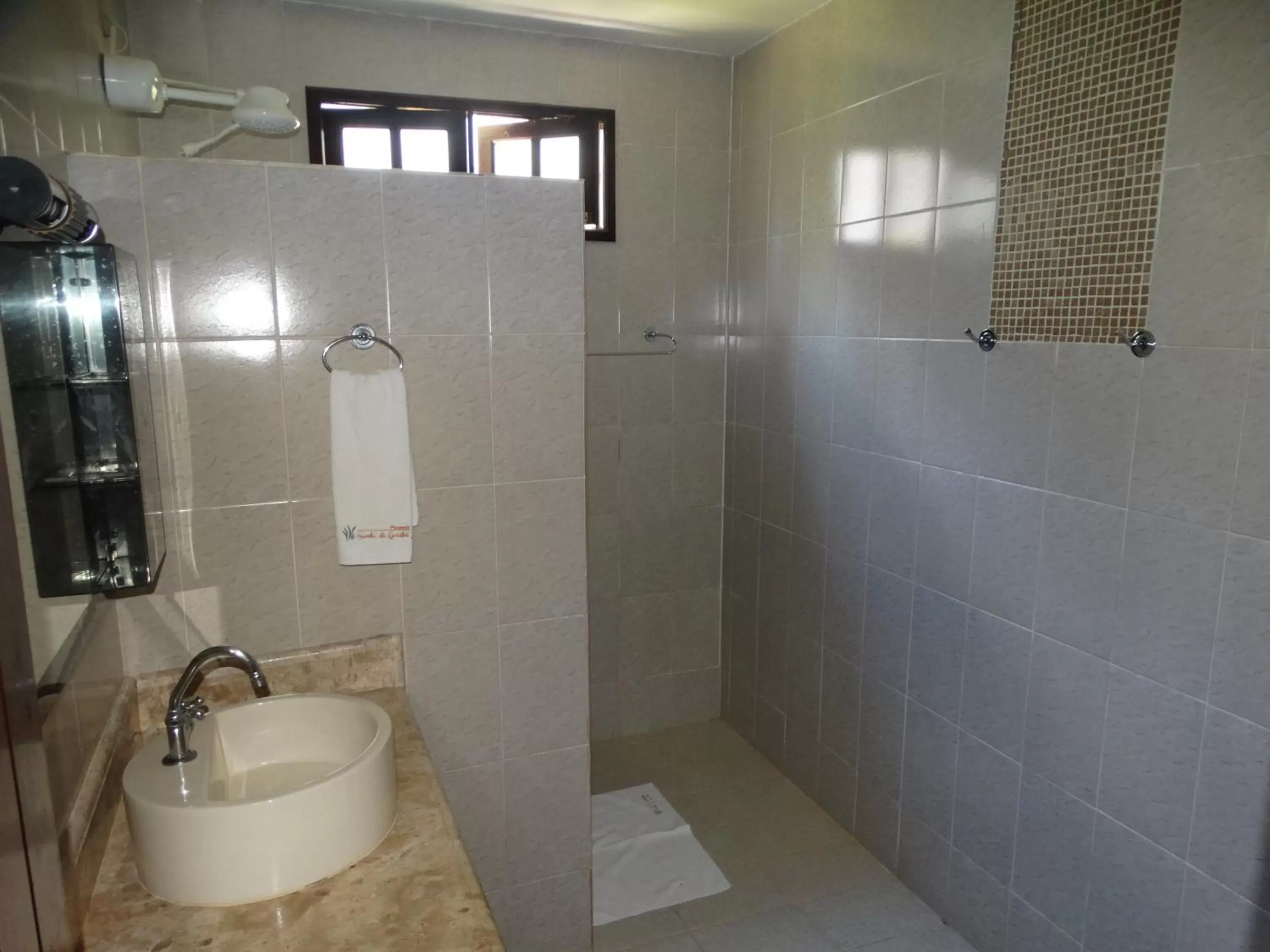 Photo of the whole room, Bathroom in Pousada Sonho de Geribá