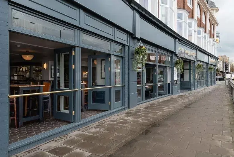 Facade/entrance in Pilgrims Progress Wetherspoon