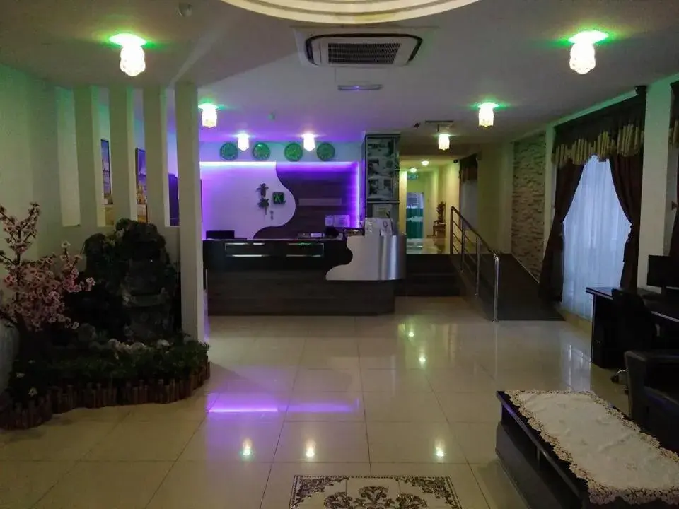 Facade/entrance, Lobby/Reception in K Garden Hotel Parit Buntar