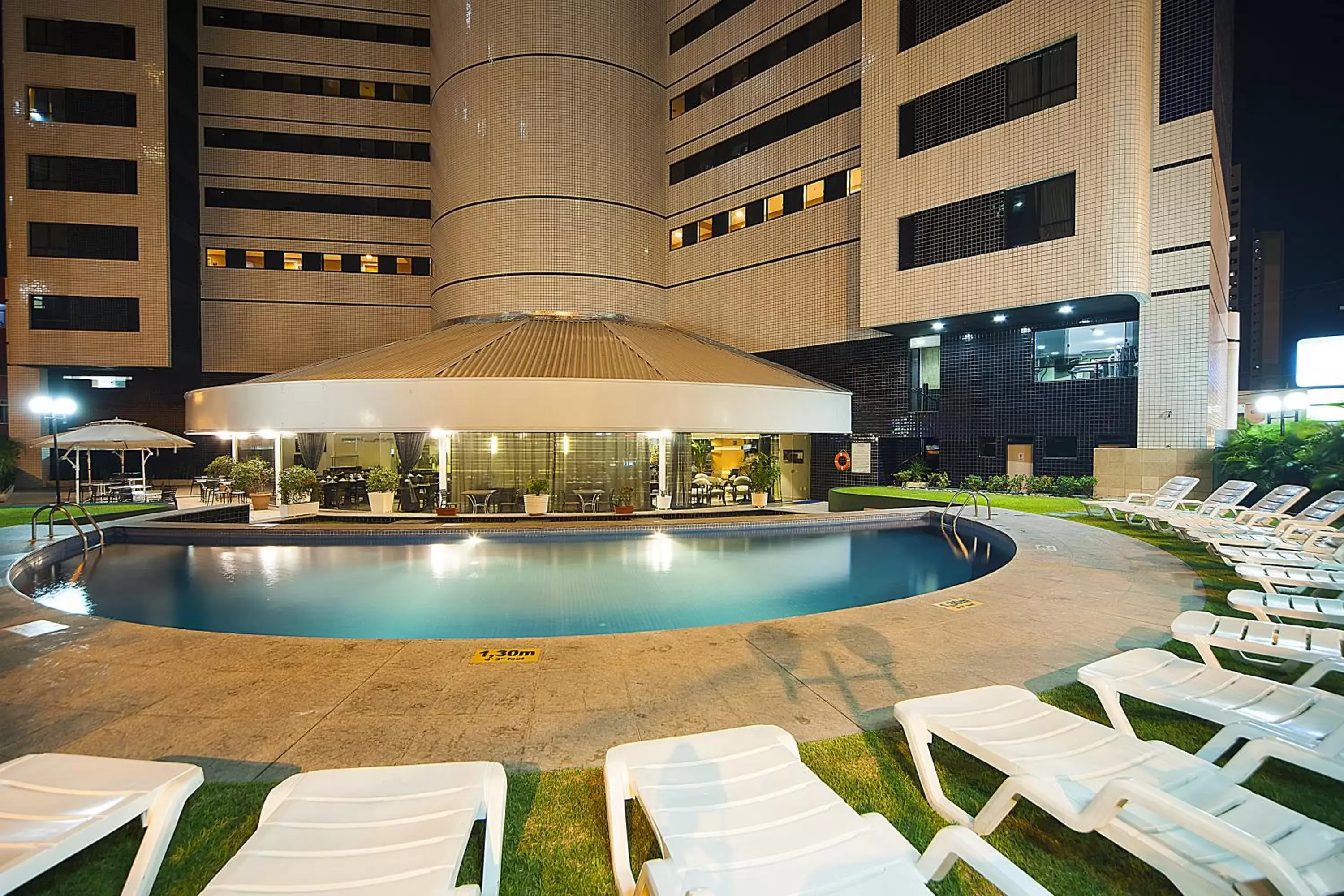 Pool view, Swimming Pool in Comfort Hotel Fortaleza