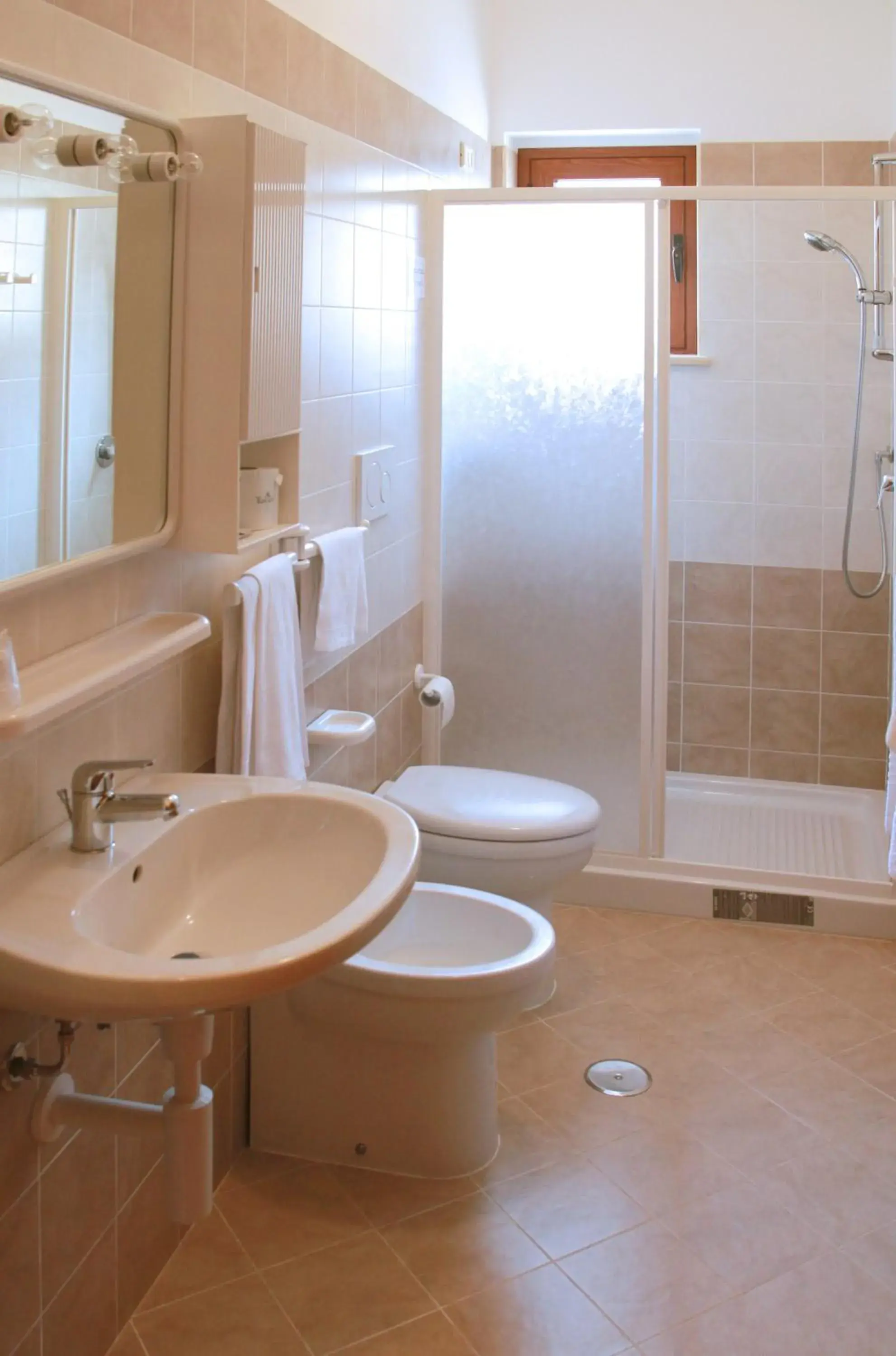 Bathroom in Il Nocchiero City Hotel