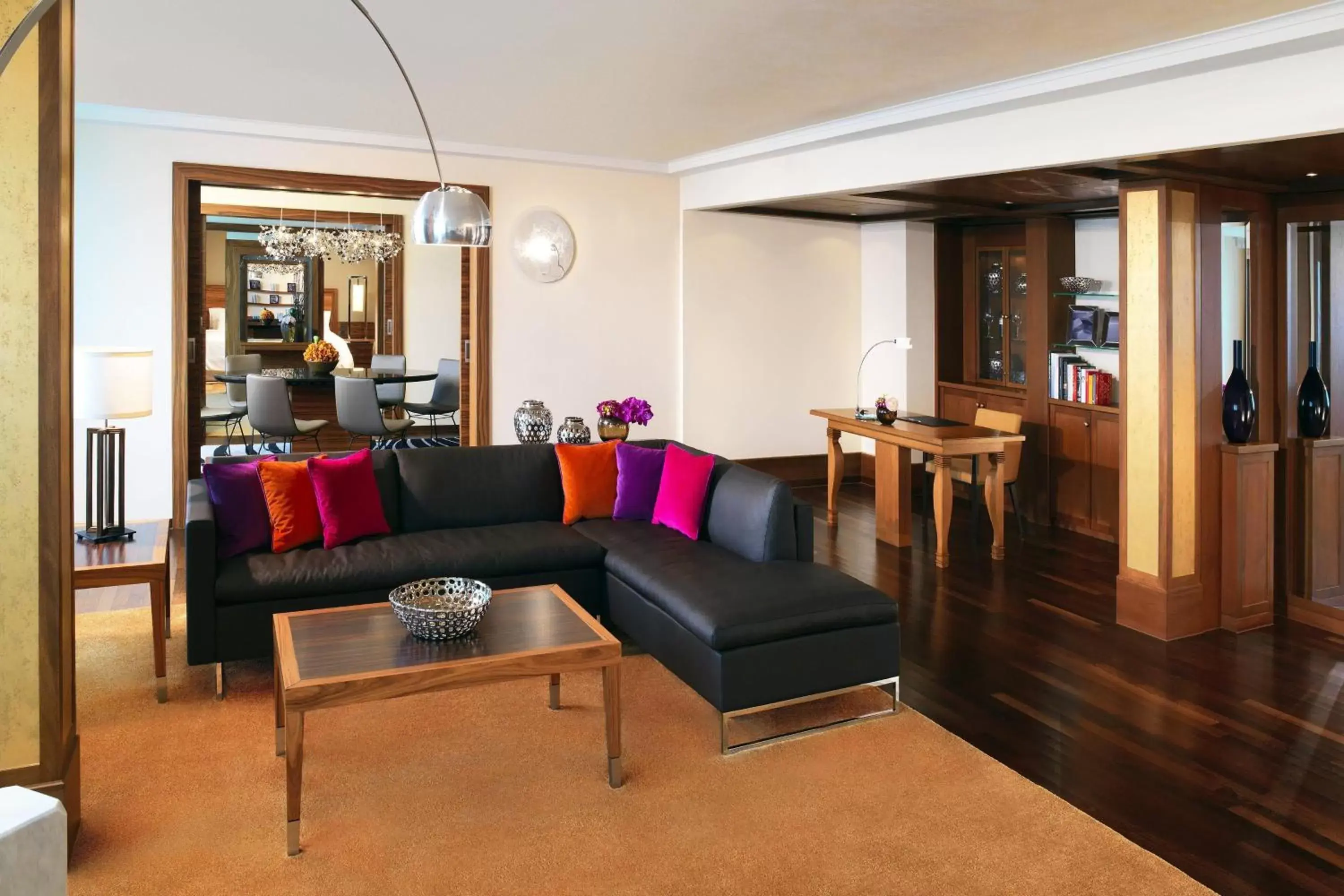 Living room, Seating Area in The Westin Grand Munich