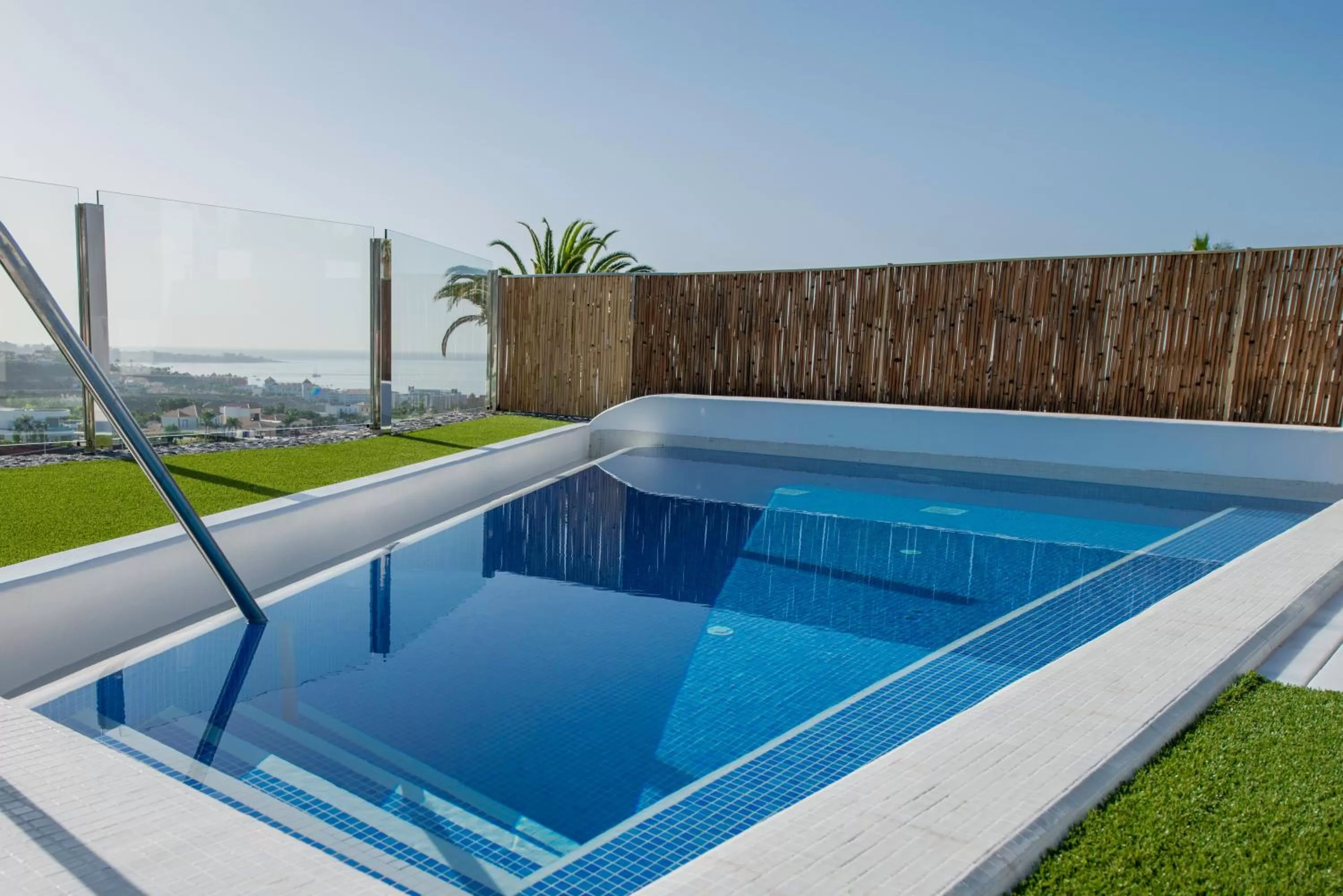 Garden in Hotel Suite Villa Maria