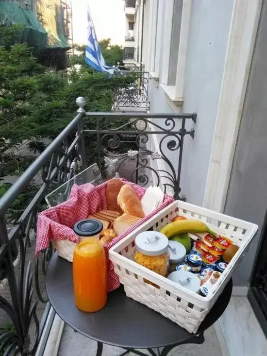 Breakfast in MET34 Athens