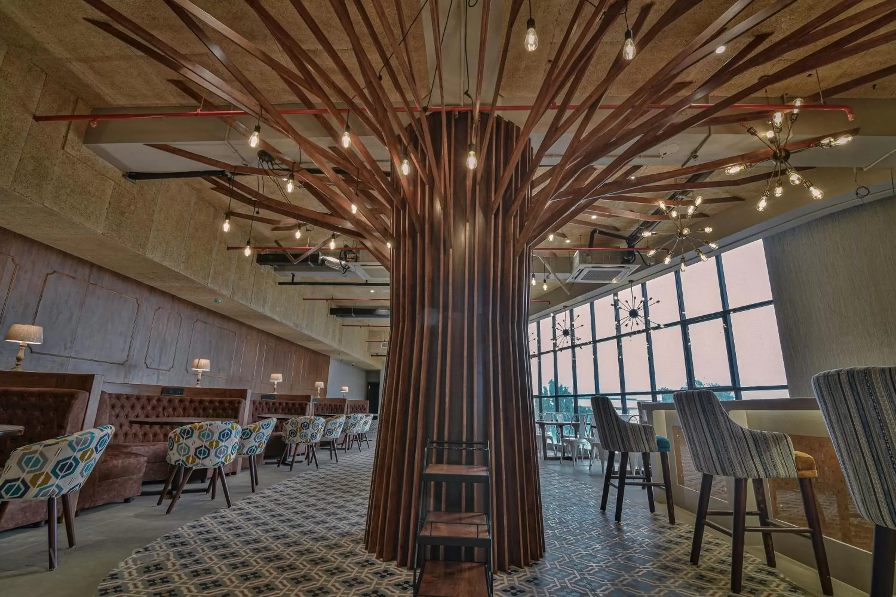 Restaurant/places to eat in The Avatar Hotel & Convention Restaurant/places to eat in The Avatar Hotel & Convention