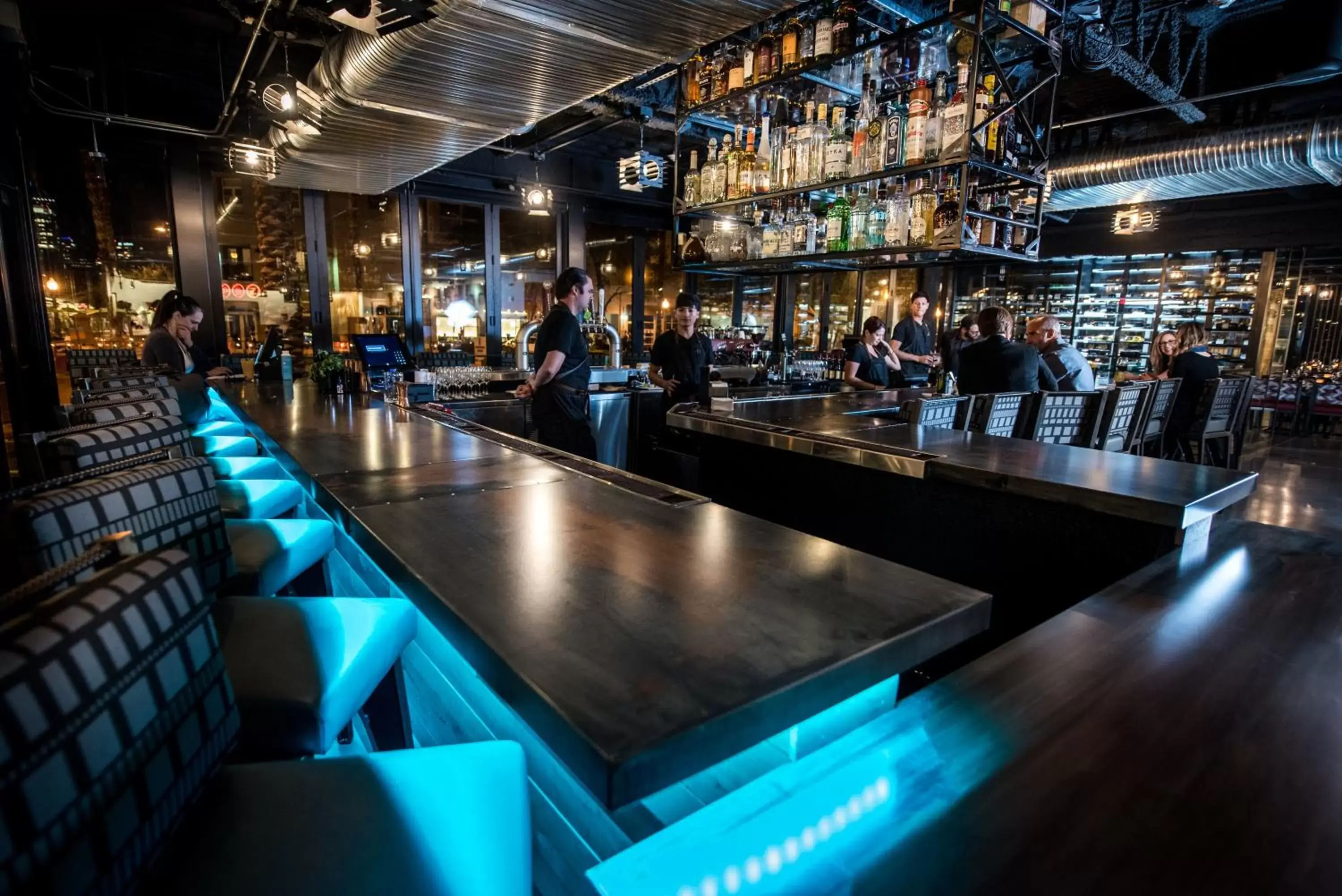 Lounge or bar in Found Re Phoenix Lounge or bar in Found Re Phoenix
