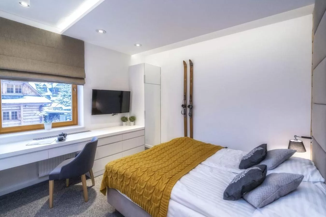 Bed in Aparthotel Giewont