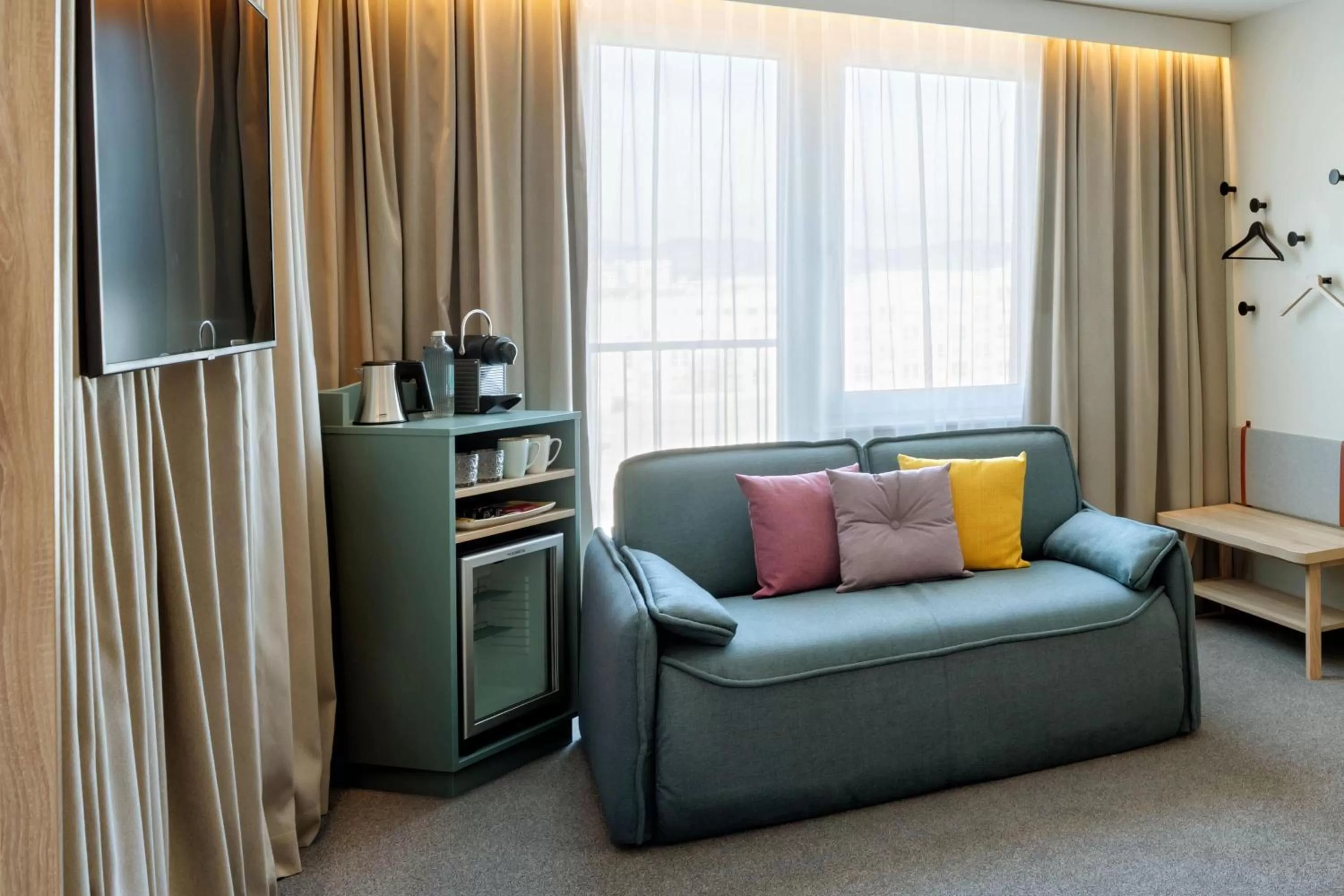 Photo of the whole room, Seating Area in BASSENA Wien Messe Prater